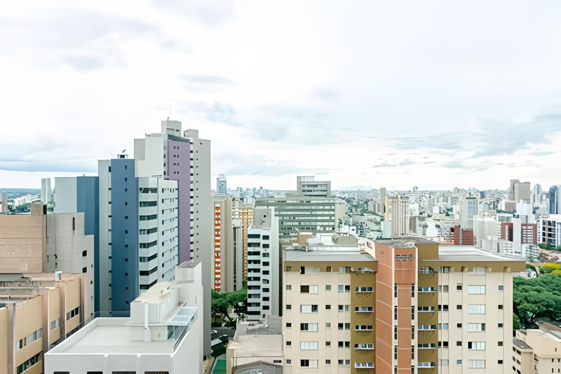 Sky Batel - Apartamentos UROOMS