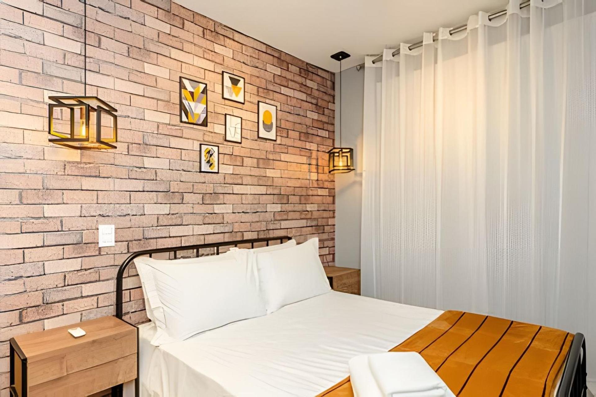 Easy Emiliano - Apartamentos UROOMS
