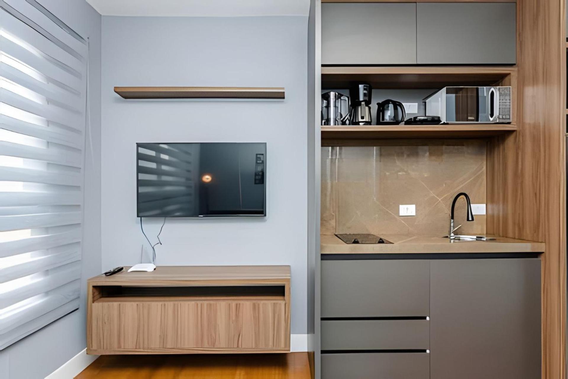 Easy Emiliano - Apartamentos UROOMS