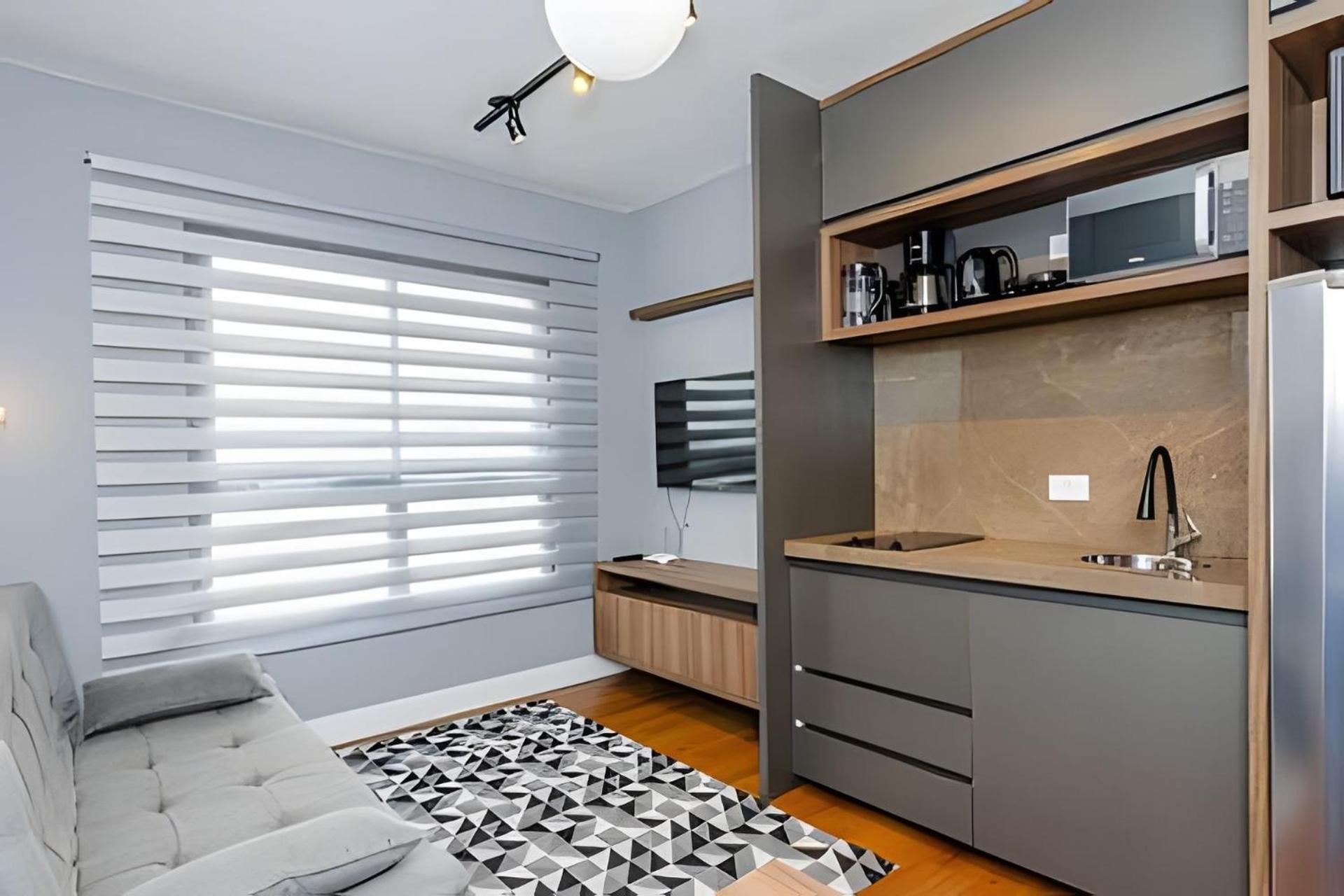 Easy Emiliano - Apartamentos UROOMS