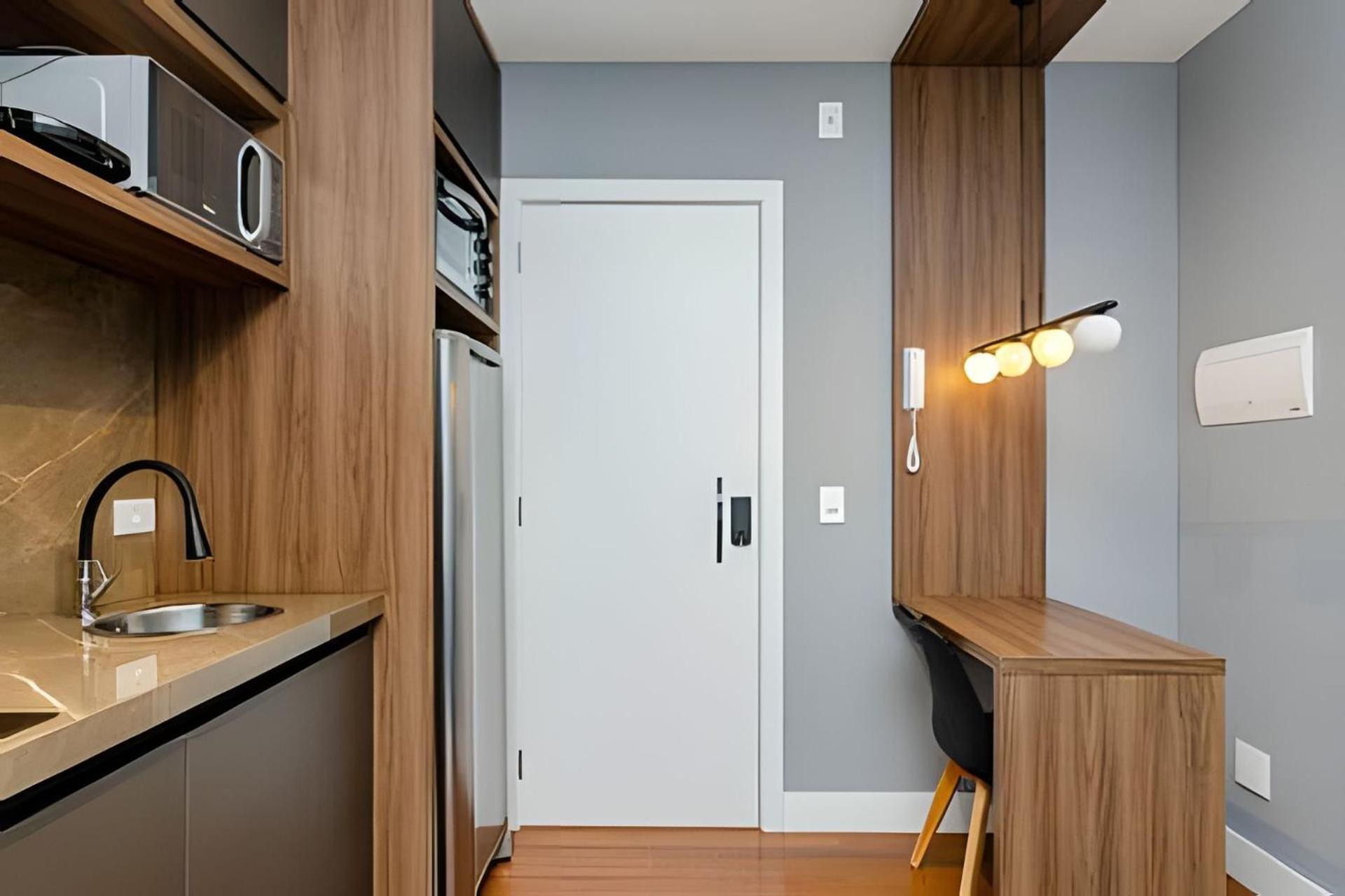 Easy Emiliano - Apartamentos UROOMS