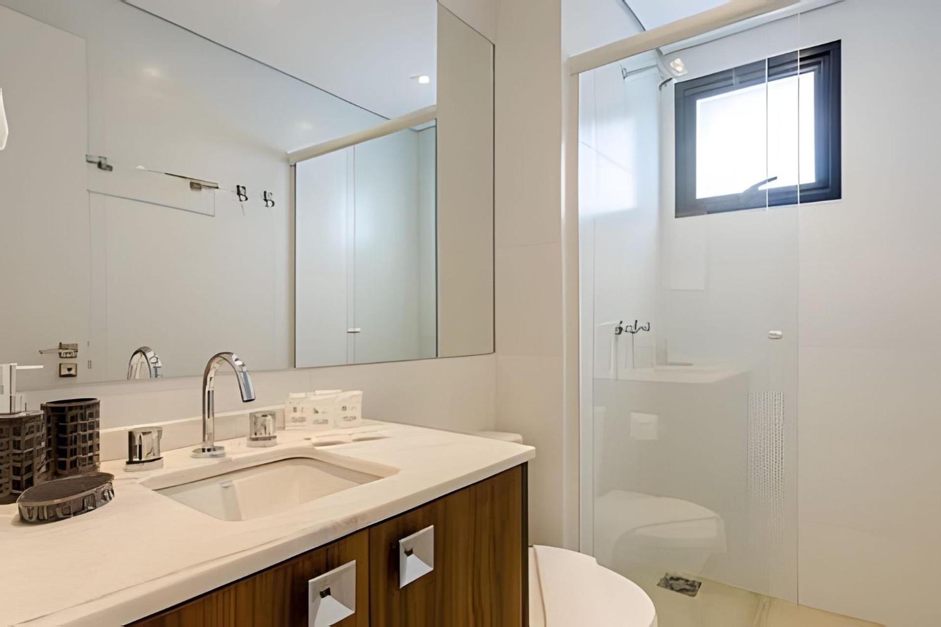 Easy Emiliano - Apartamentos UROOMS