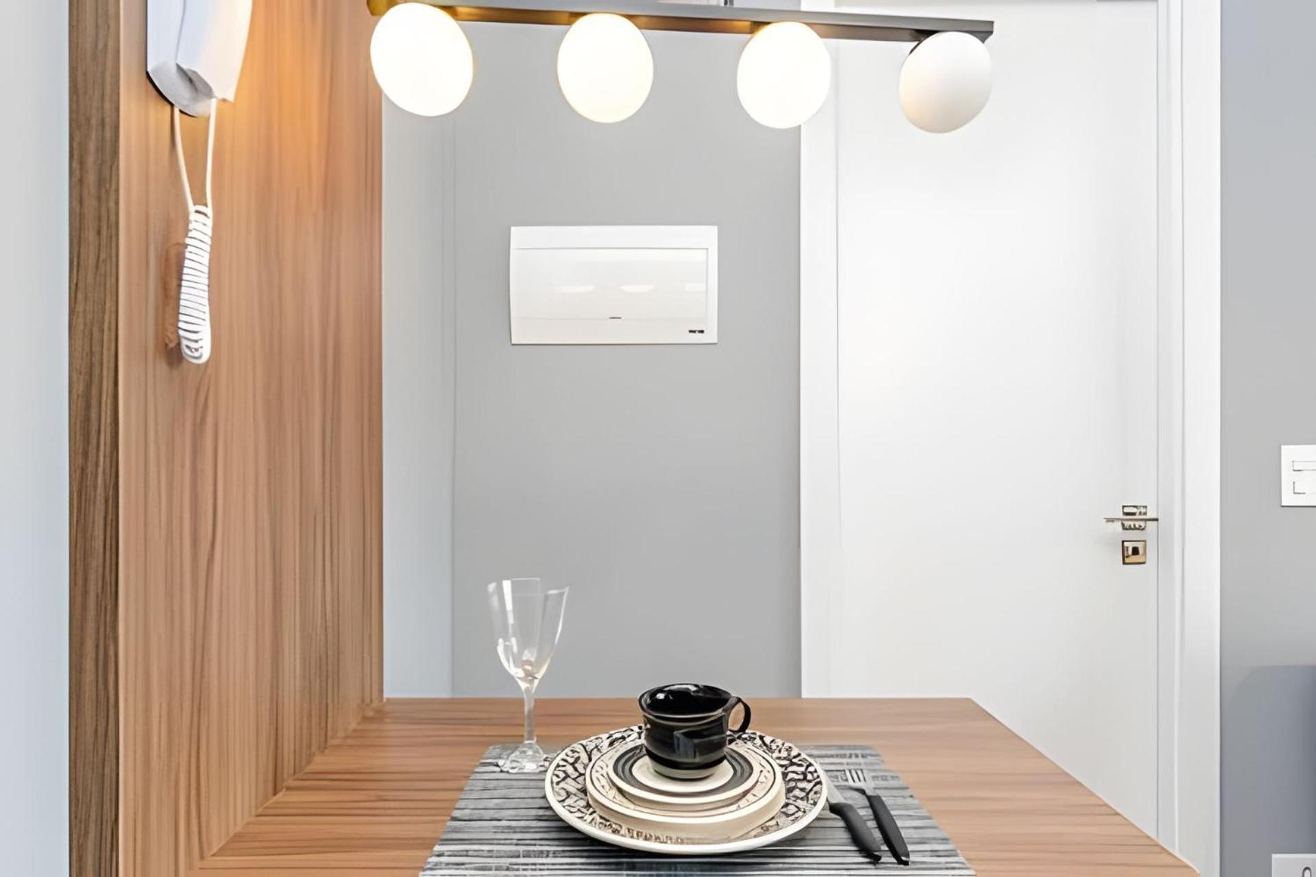 Easy Emiliano - Apartamentos UROOMS