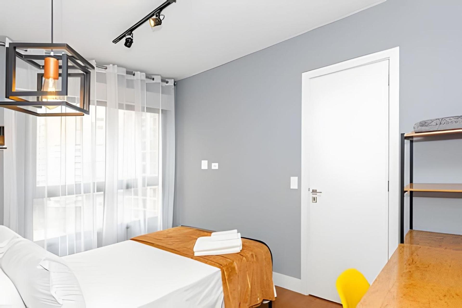 Easy Emiliano - Apartamentos UROOMS
