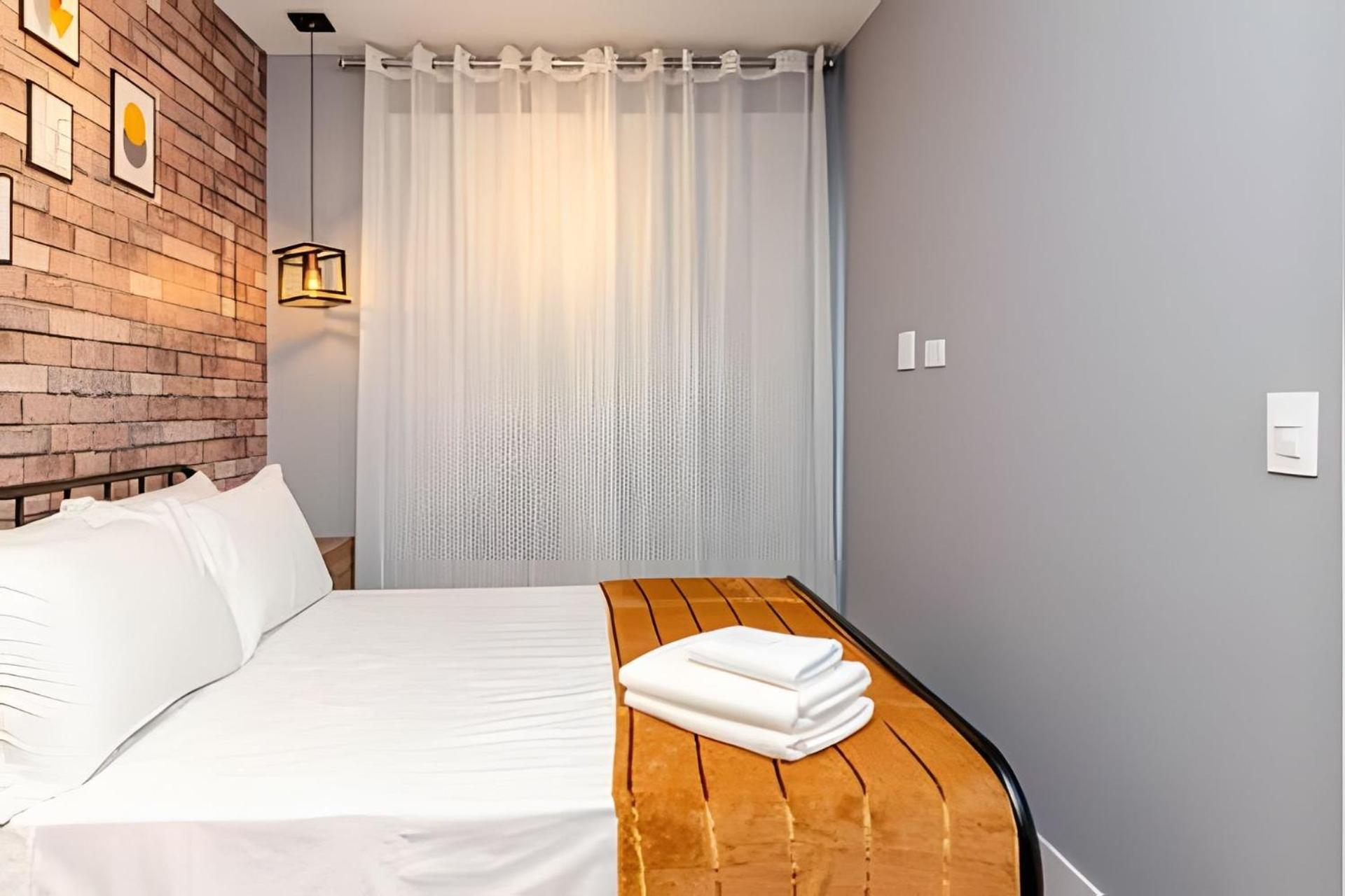 Easy Emiliano - Apartamentos UROOMS