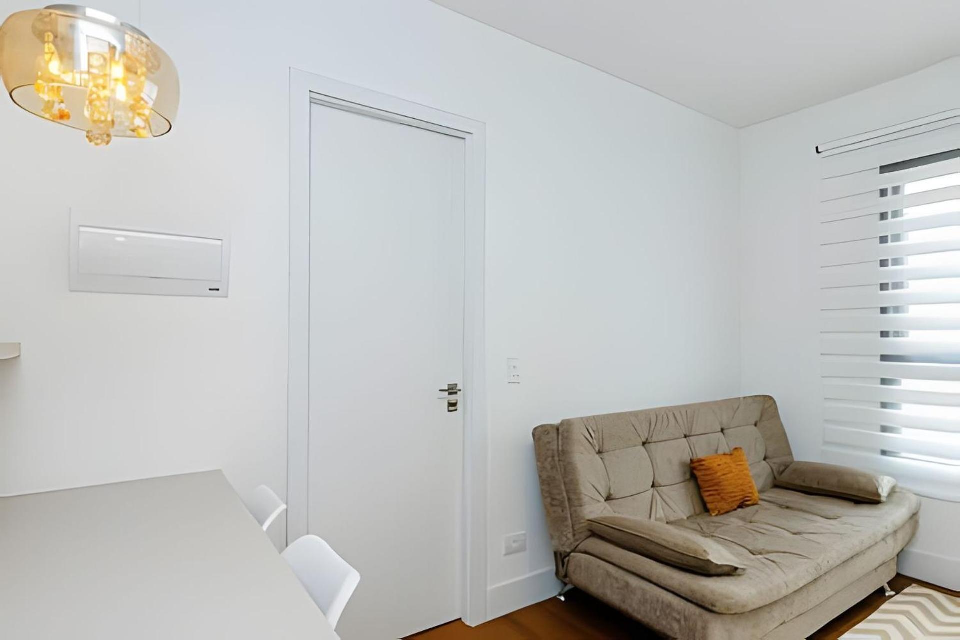 Easy Emiliano - Apartamentos UROOMS