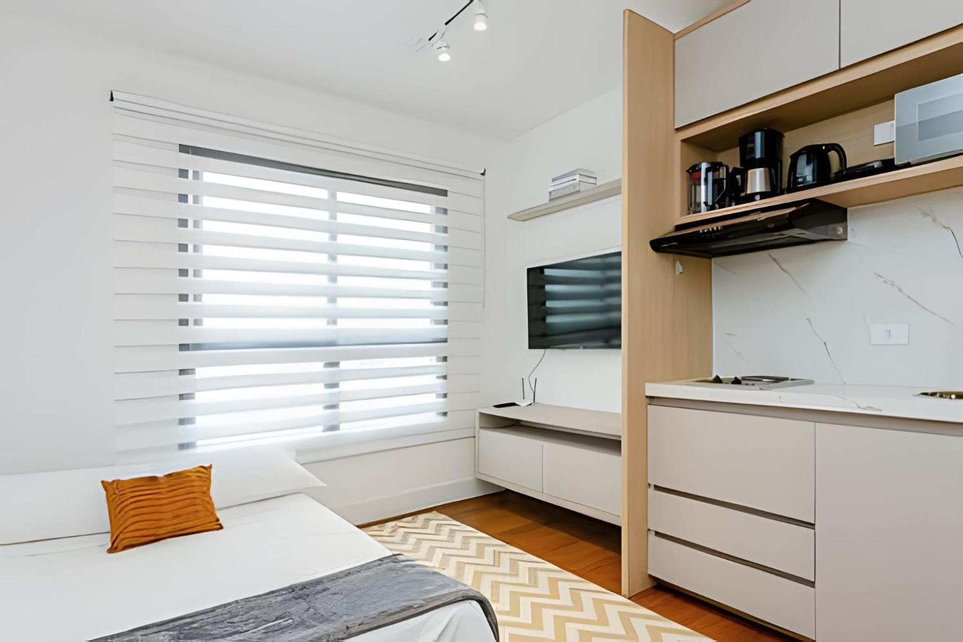 Easy Emiliano - Apartamentos UROOMS