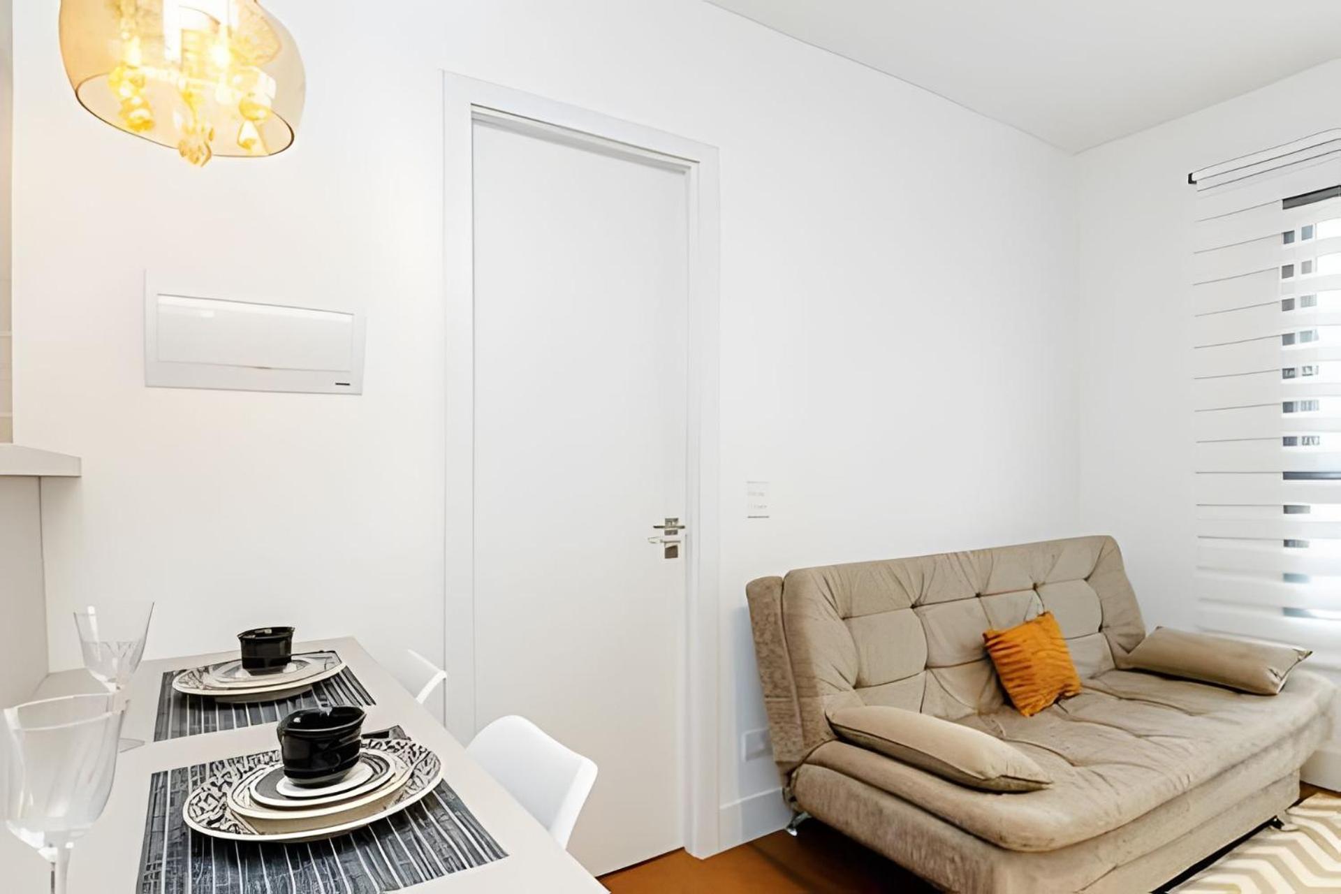 Easy Emiliano - Apartamentos UROOMS