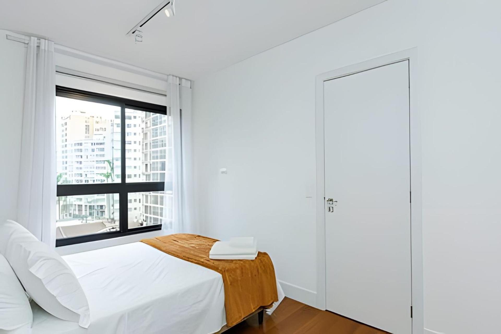 Easy Emiliano - Apartamentos UROOMS
