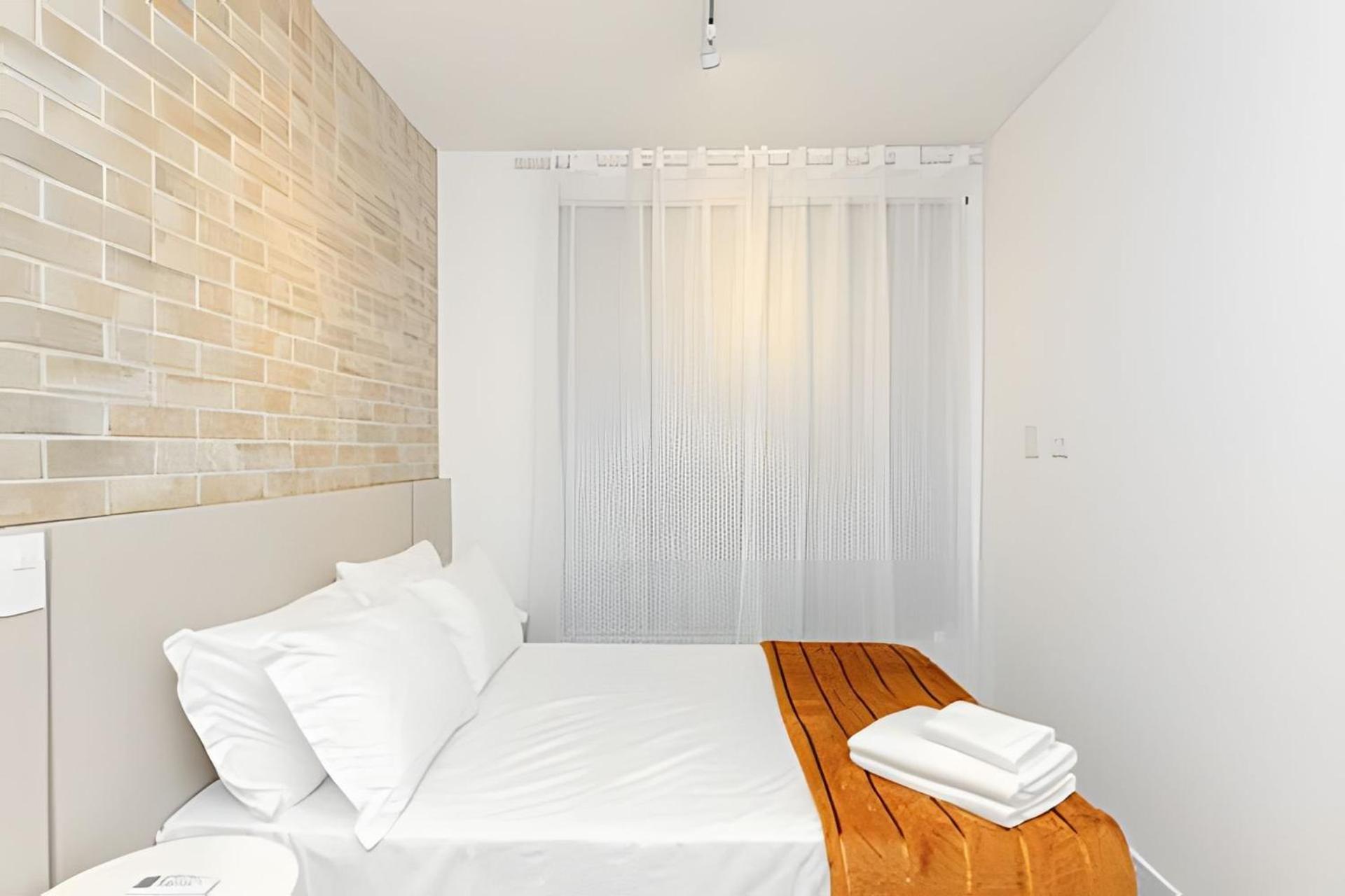 Easy Emiliano - Apartamentos UROOMS