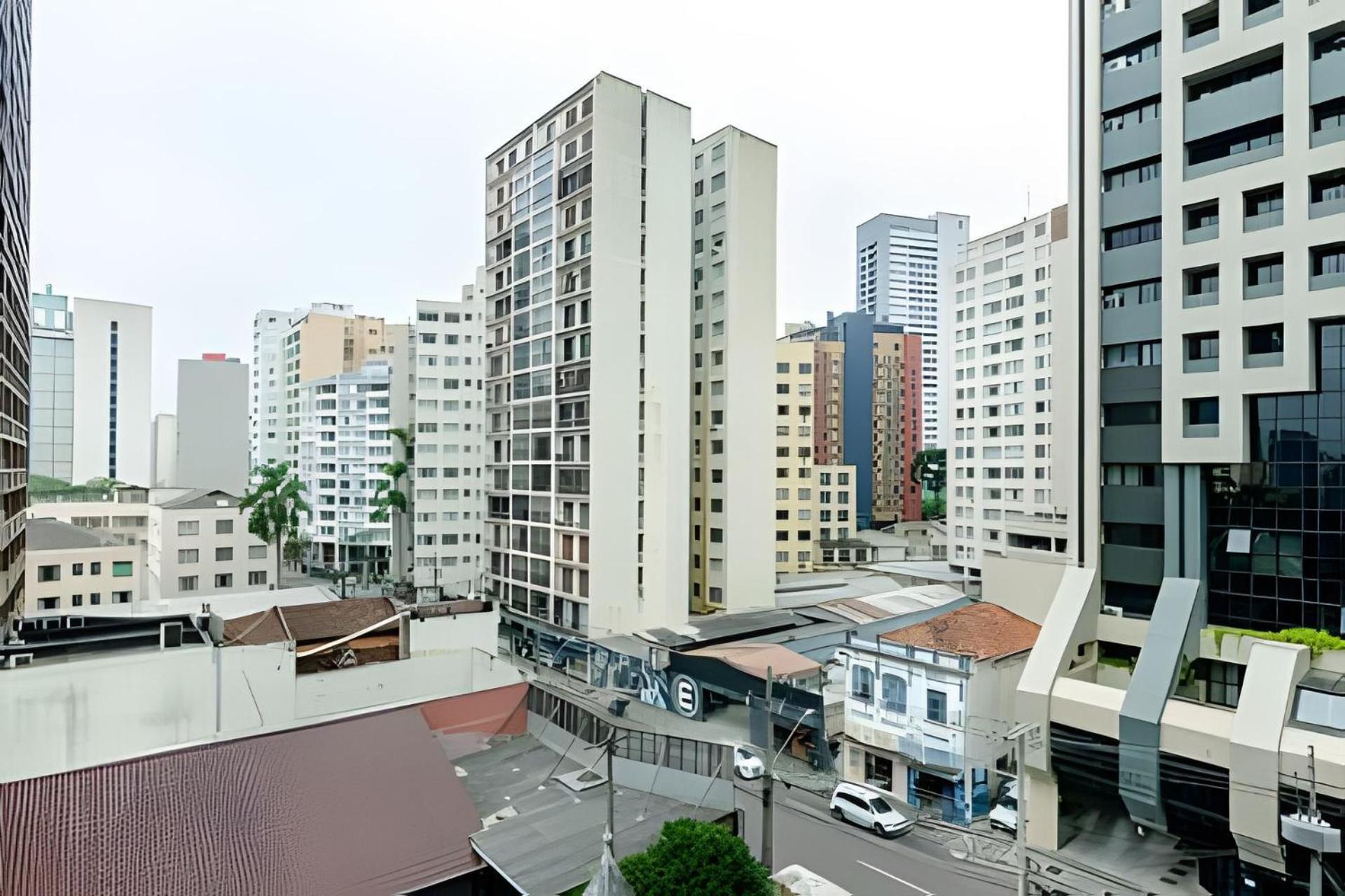 Easy Emiliano - Apartamentos UROOMS