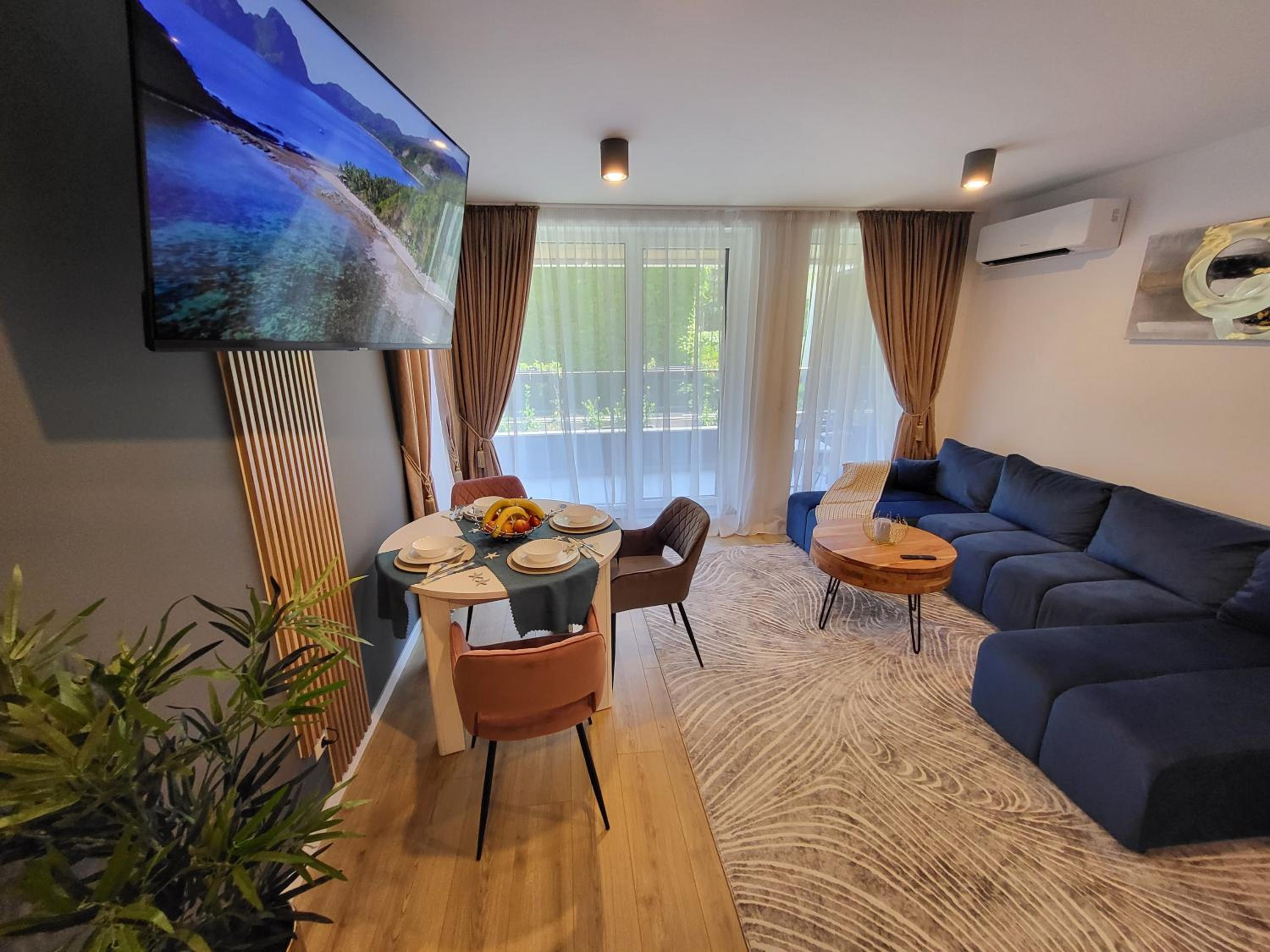 Sea garden luxury appartment
