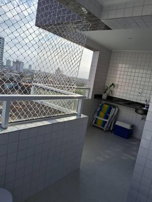 Apartamento novo vista do mar 64m2 2 dorms Wi-fi estacionamento grátis Praia Grande Mirim
