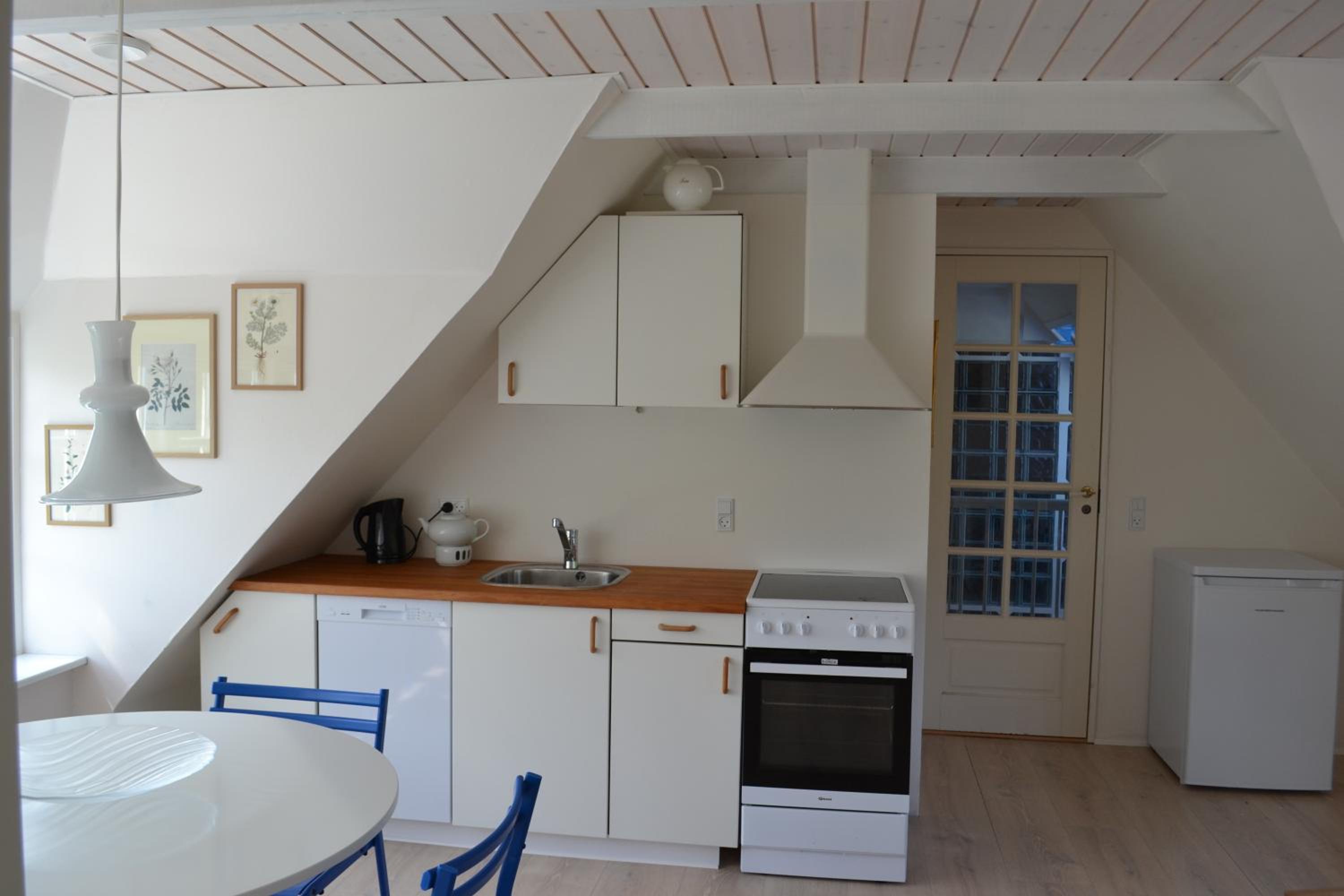 Ribe Dankirke Bed & Kitchen