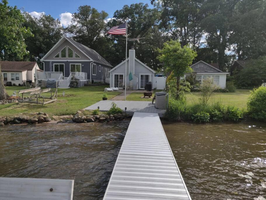 Coldwater Vacations - Lakeside Matteson Lakeside Stargazer with a dock and swim area - Property Image 1
