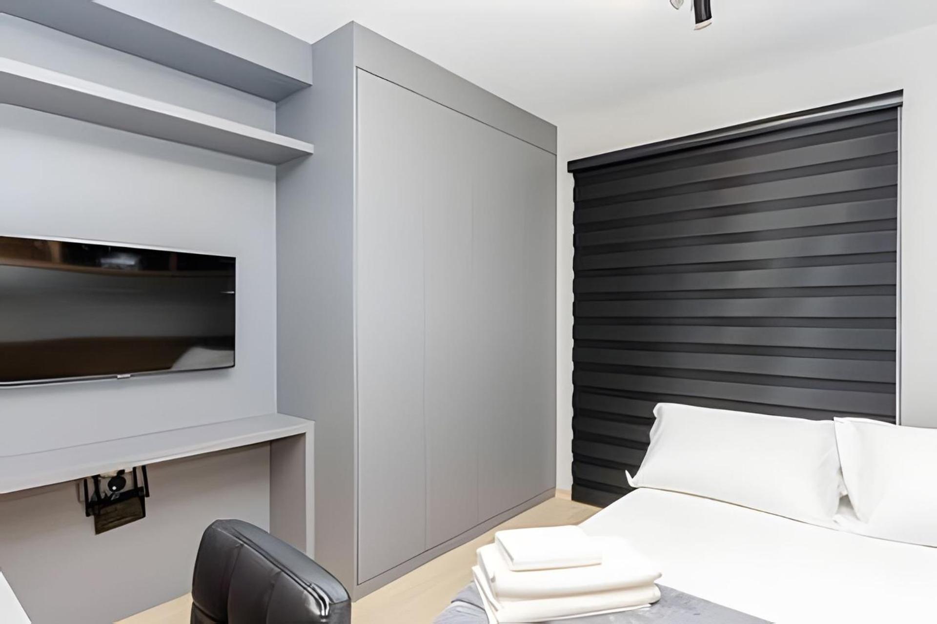 Studio incrível no Condo clube sky, batel soho by UROOMS