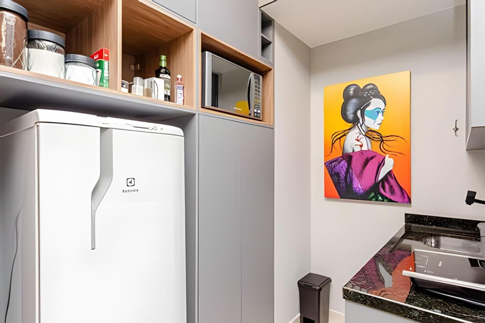 Studio incrível no Condo clube sky, batel soho by UROOMS