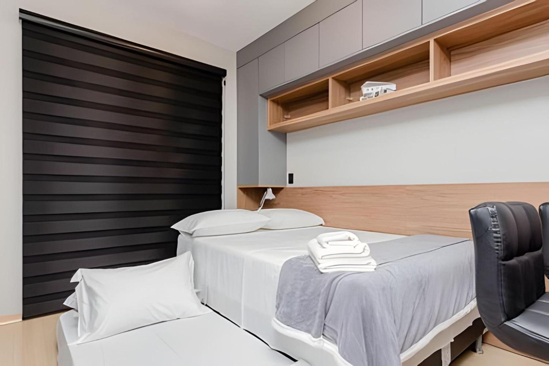 Studio incrível no Condo clube sky, batel soho by UROOMS