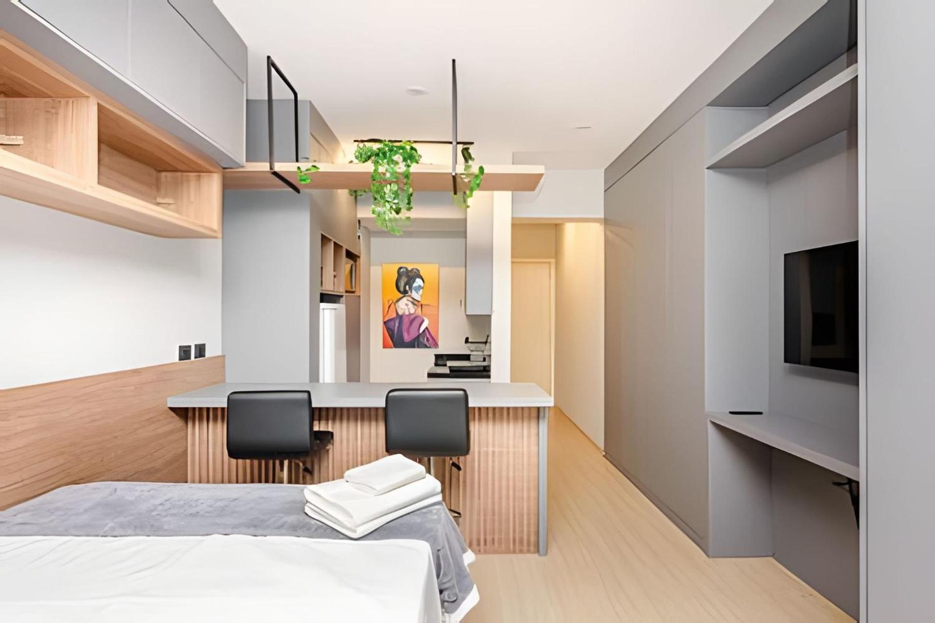Studio incrível no Condo clube sky, batel soho by UROOMS