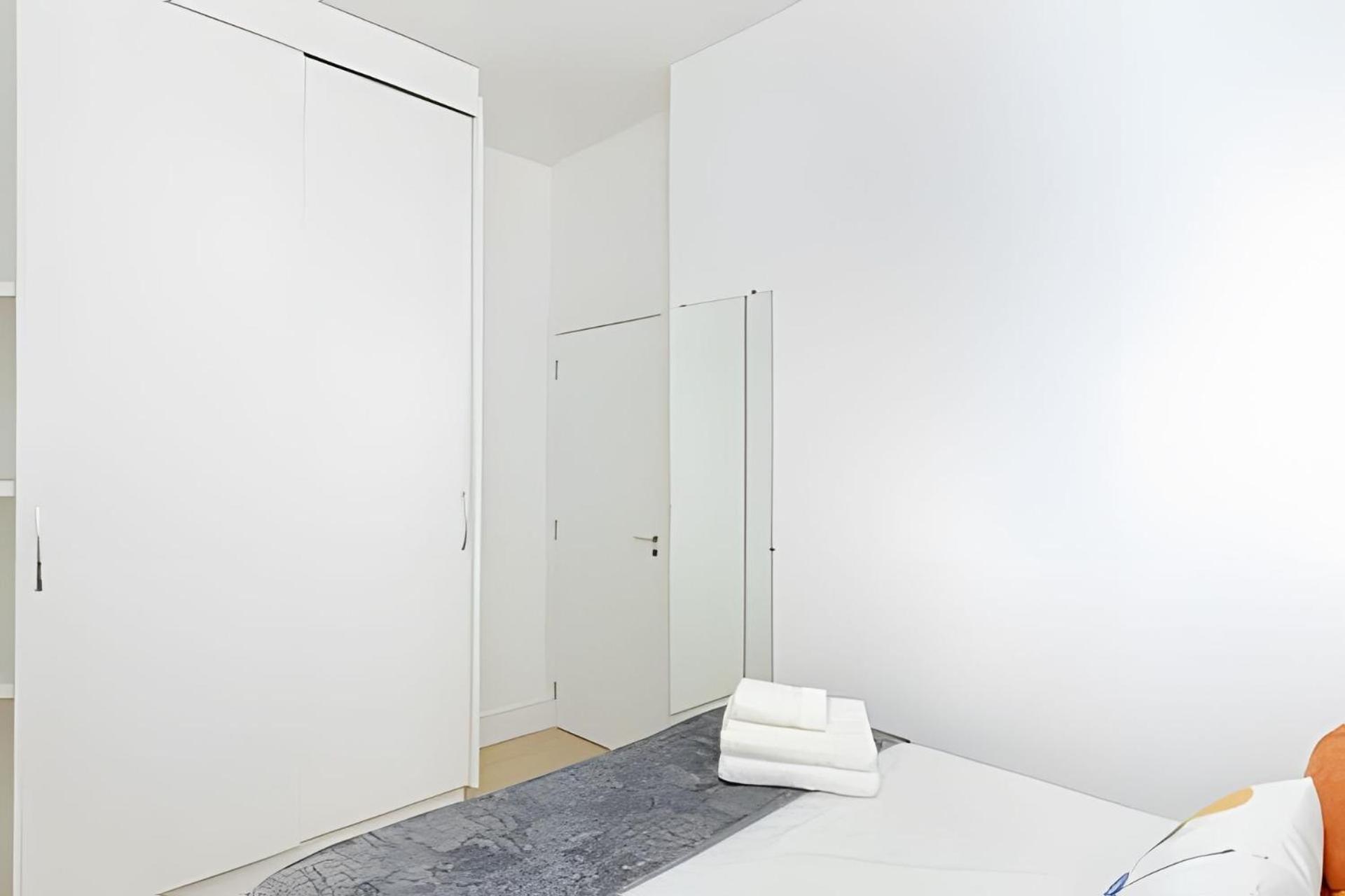 Três Quartos, Gigante e confortável Prox Hard Rock by UROOMS