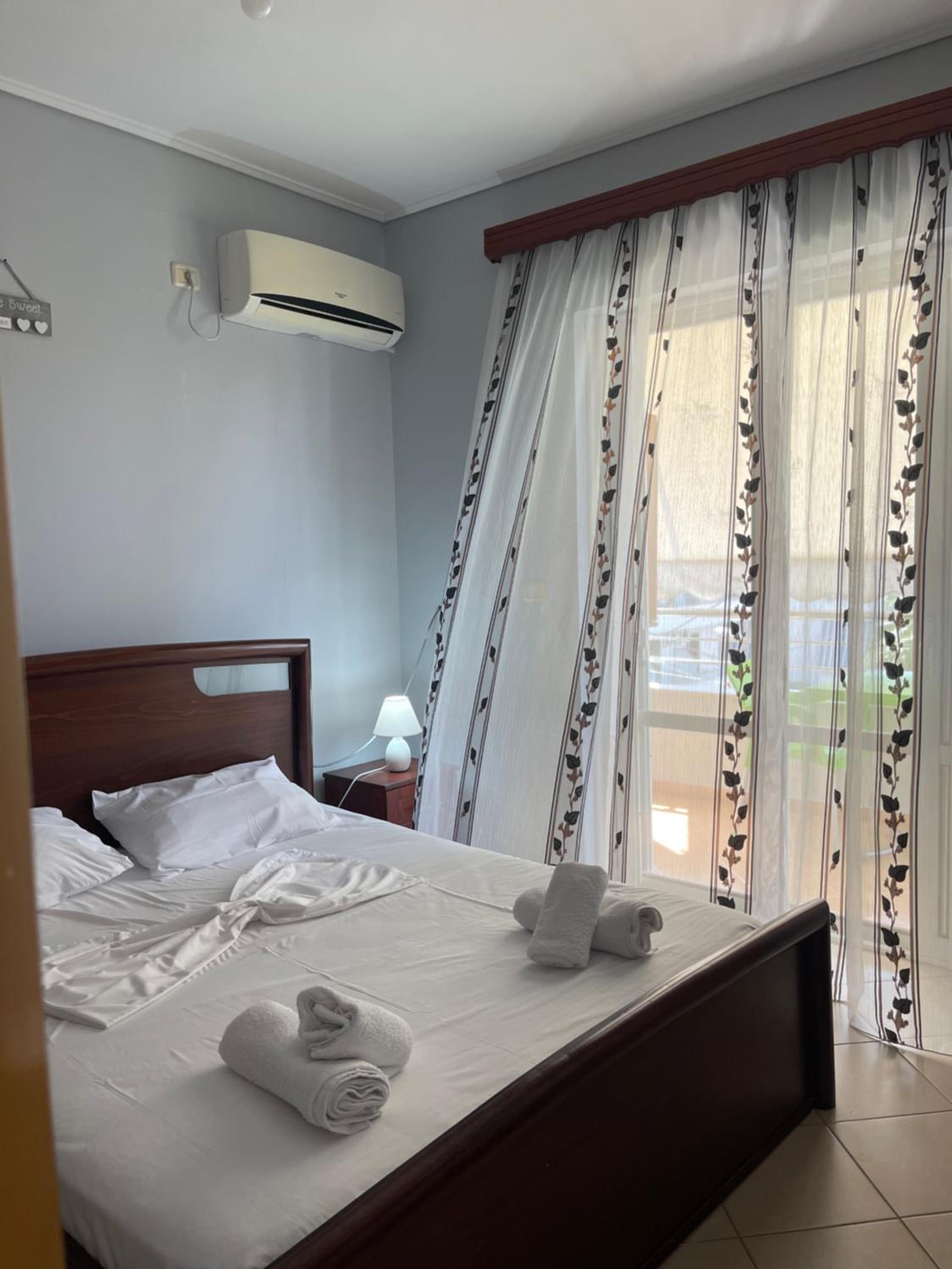 Dauti Apartments