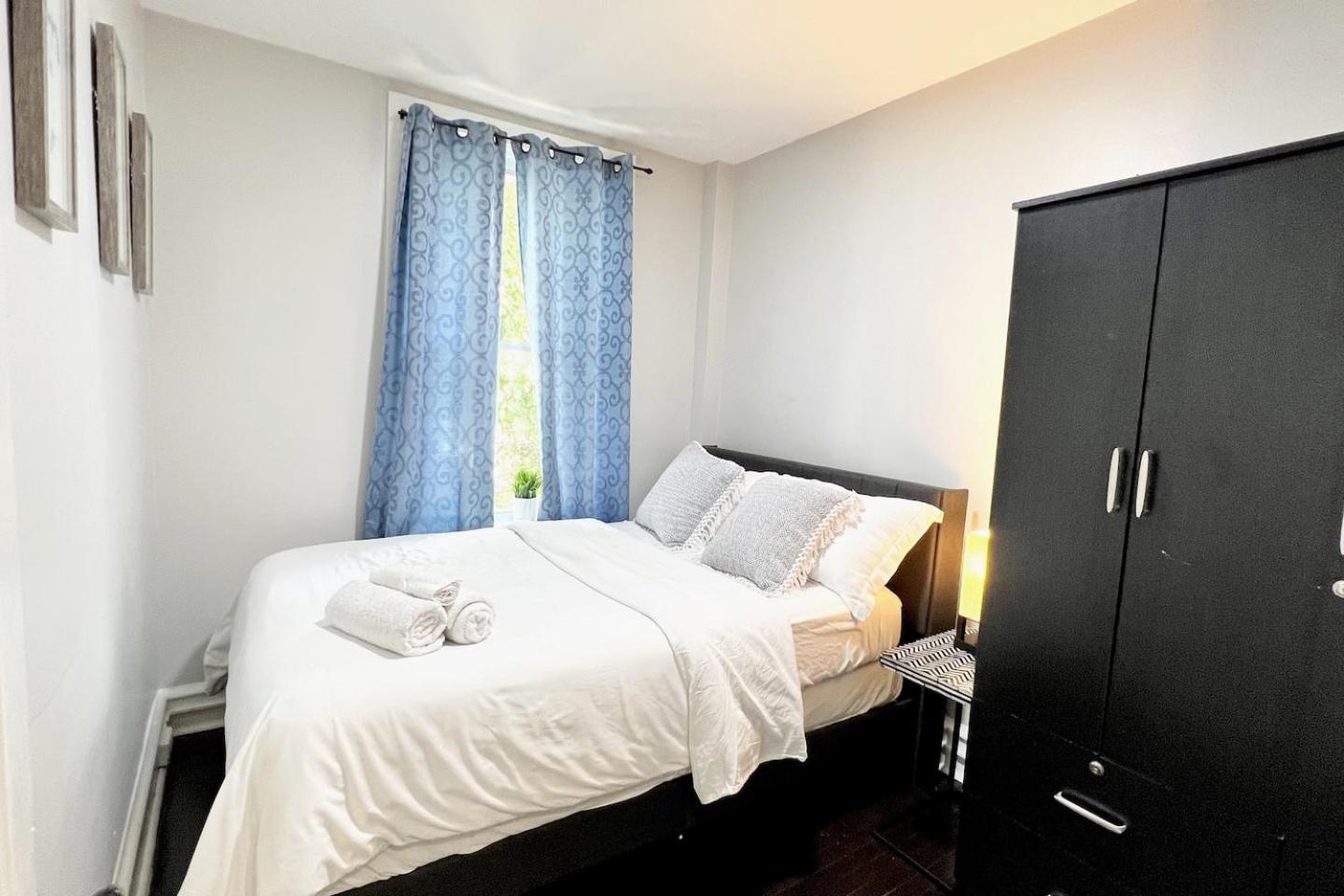 Sweet Casa - Fully Equipped 4br & Free Parking view 5