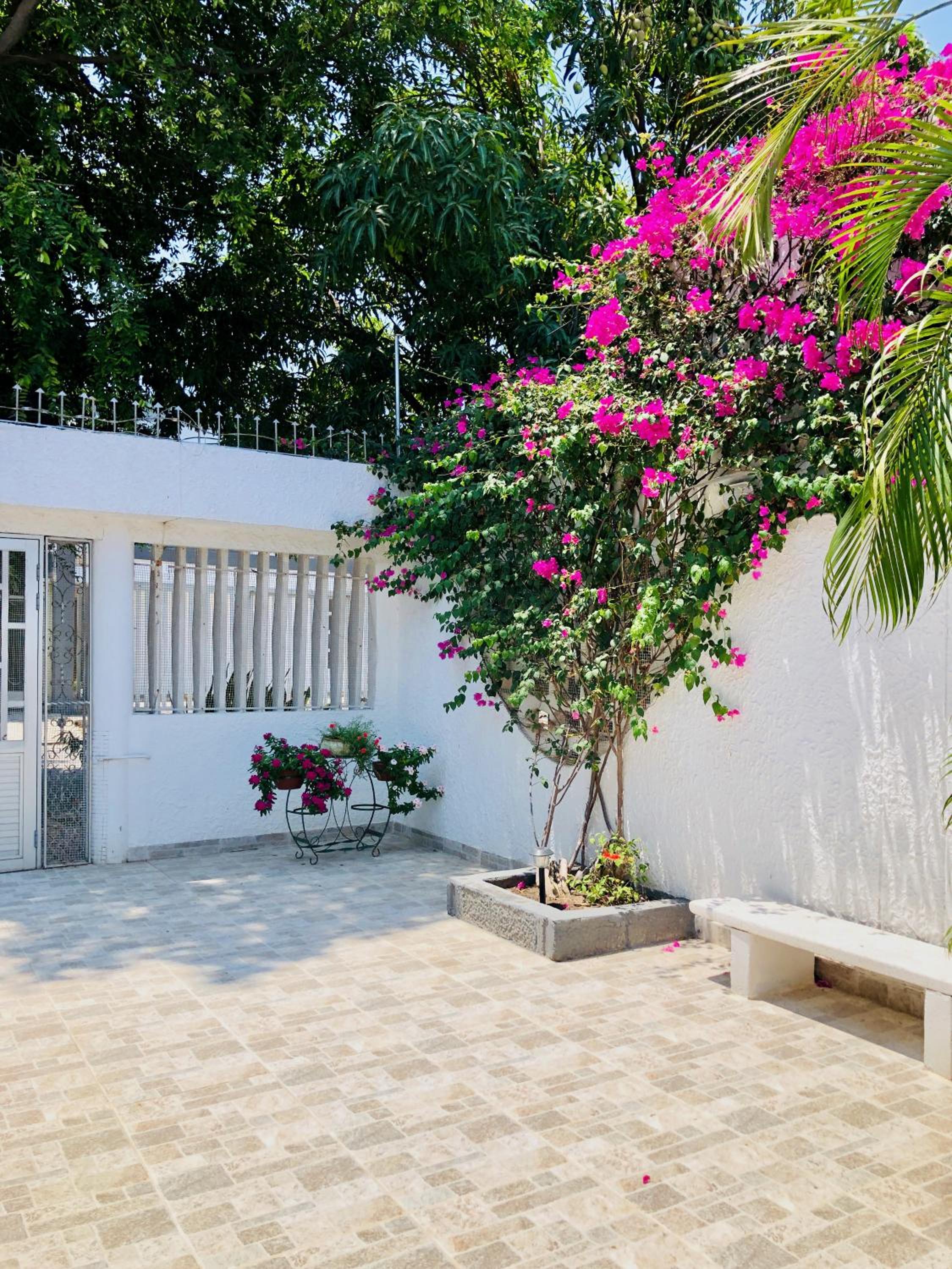 Casa Nora casa amplia con aire acondicionado para familias y grupos WiFi y parking cubierto