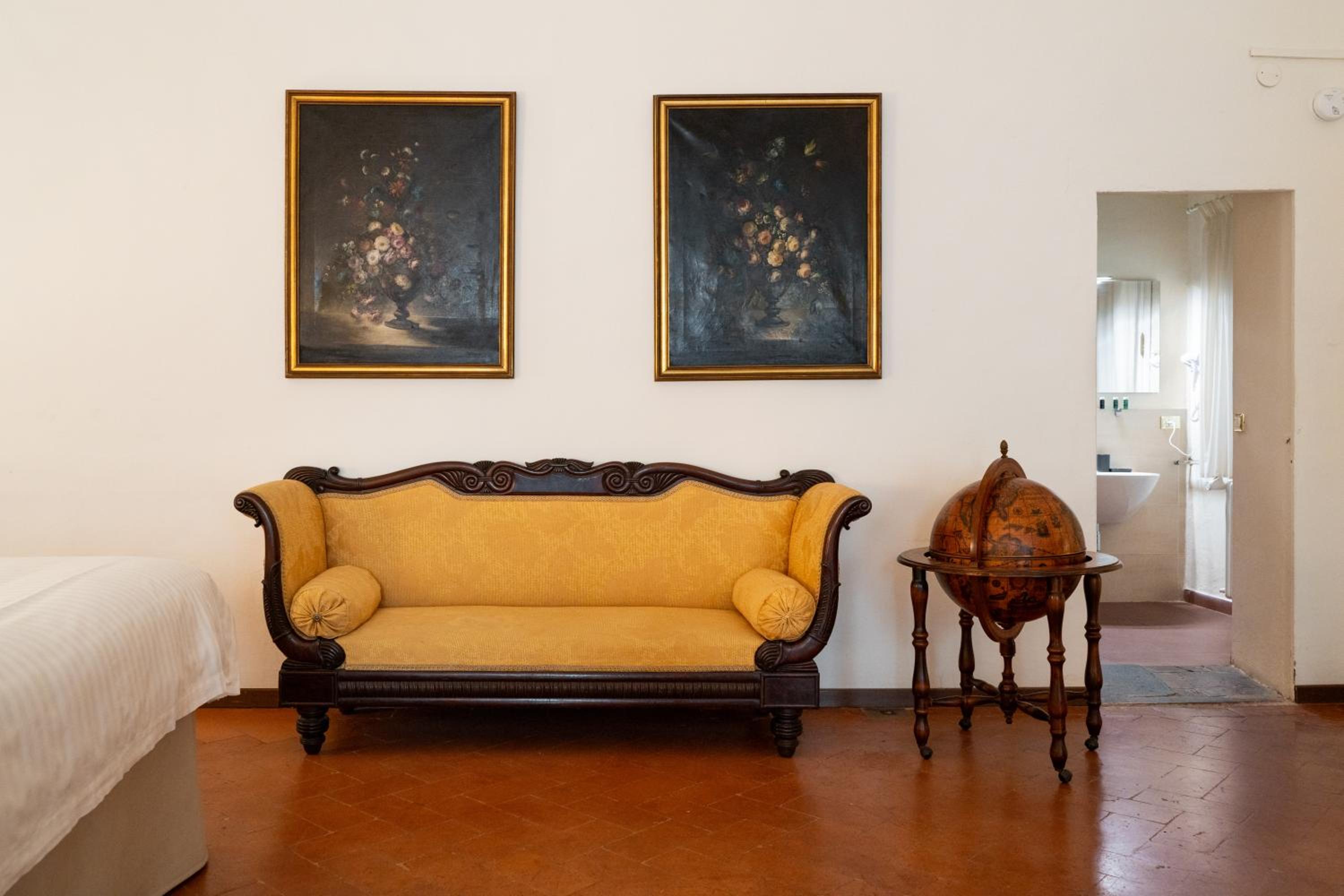 Palazzo D'Ambra Residenza d'Epoca