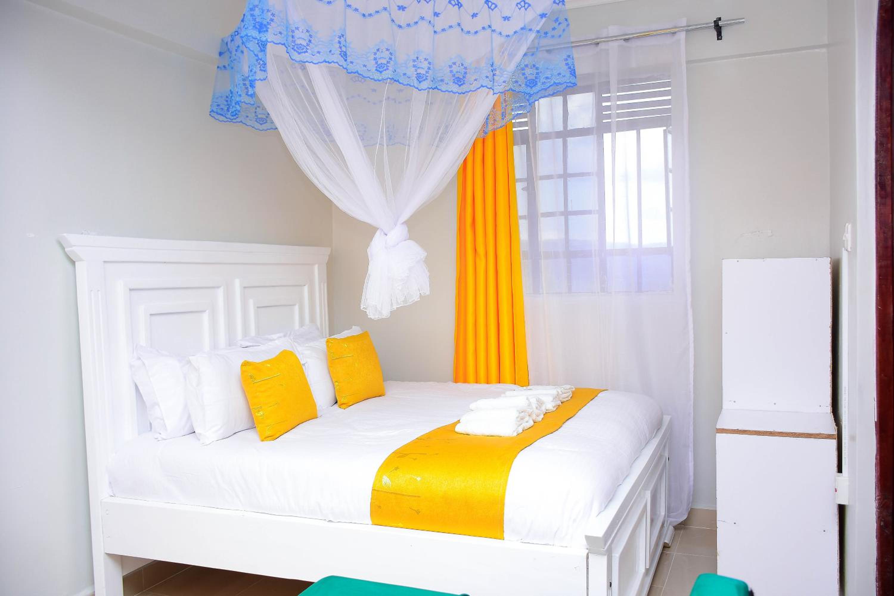 Almasi Residence