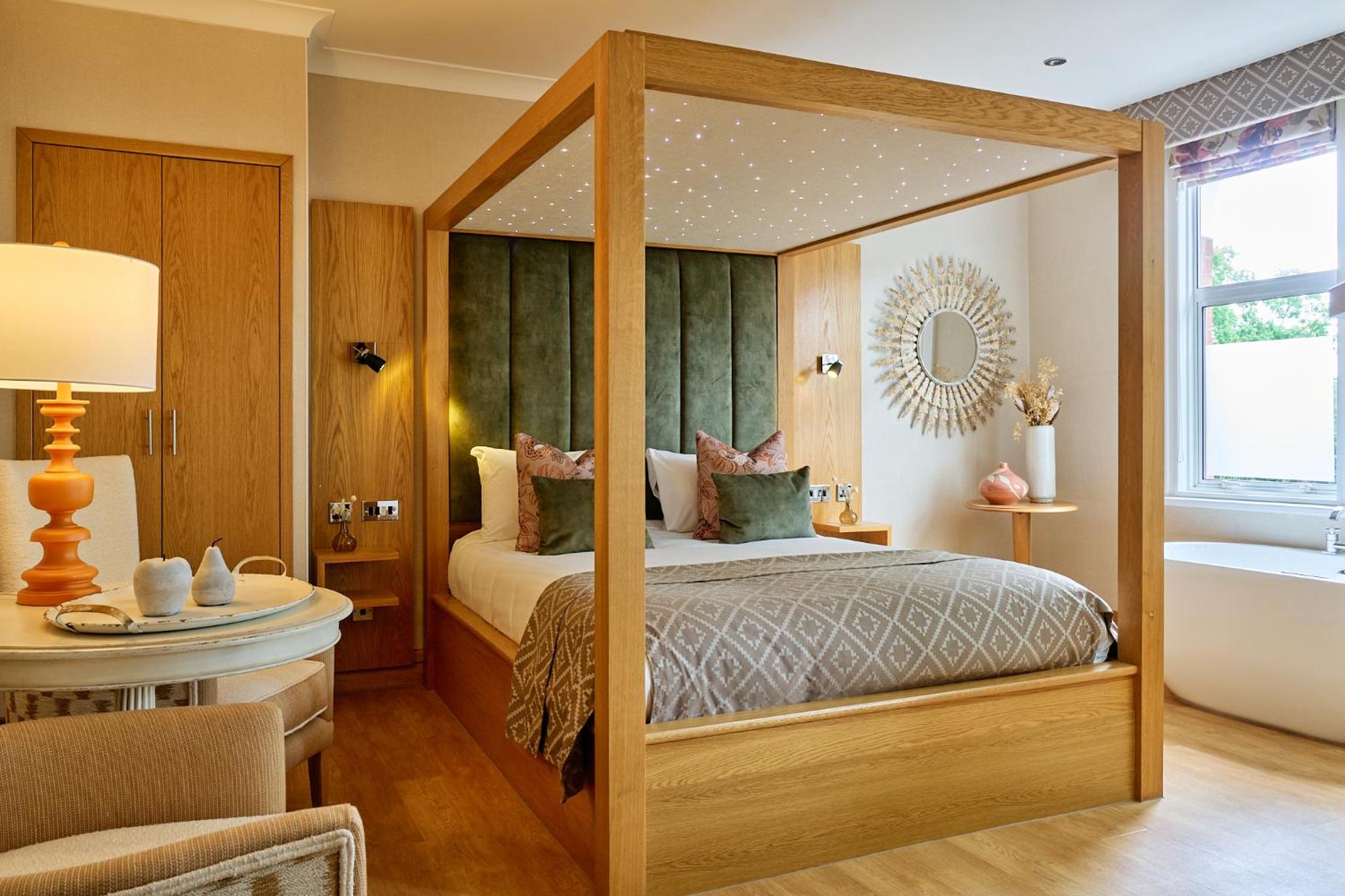 Walsall Vacations - Fairlawns, Hotel And Spa - Property Image 1