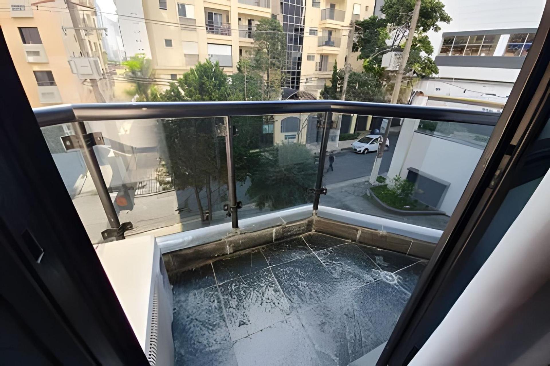 Flat Boutique, Coração do Jardins ao lado Shopping by UROOMS