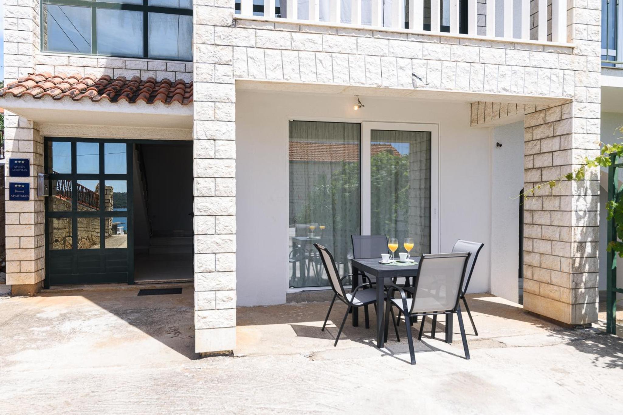 Apartments Eva
