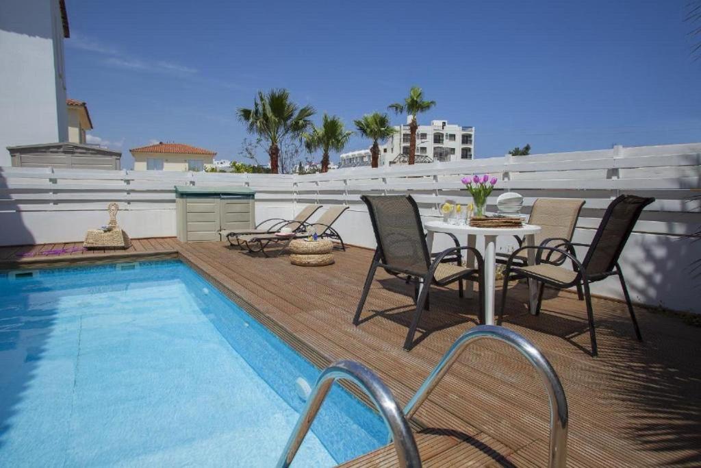 Ammos Pernera Villa