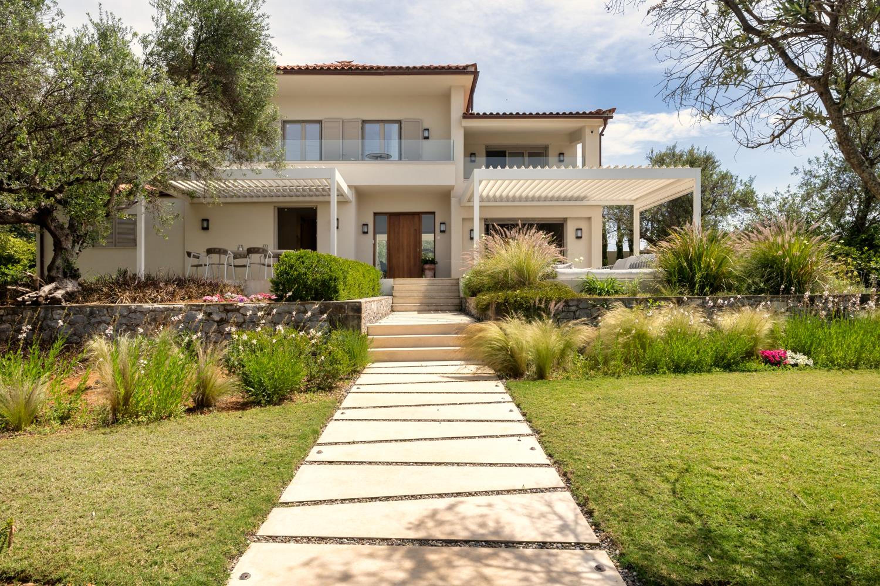 Kalogria Residence