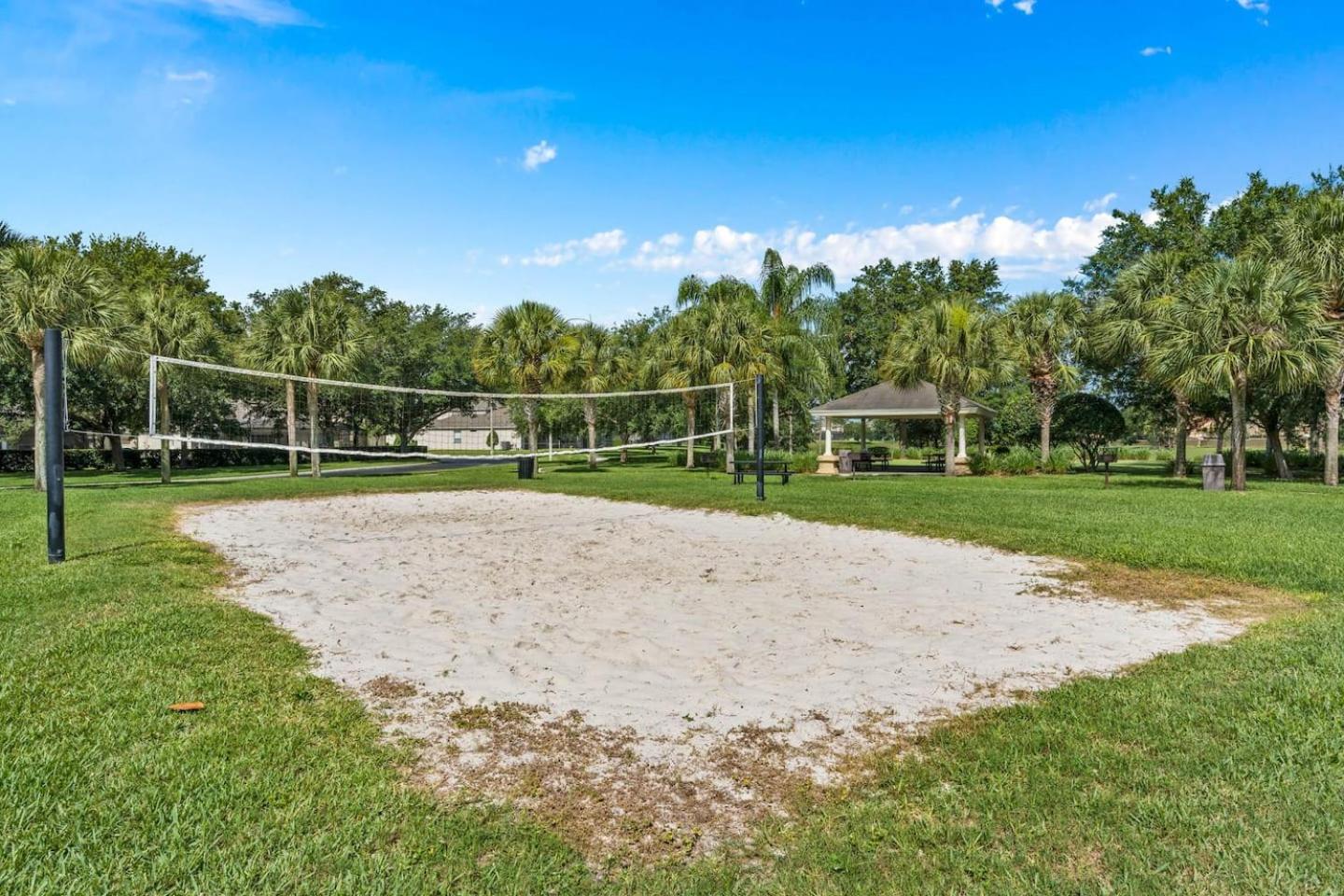 2 bed 2 bath Condo First Floor Windsor Hills