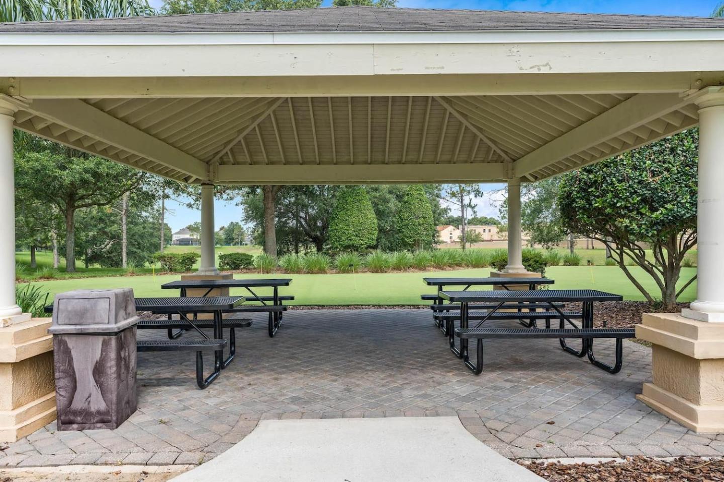 2 bed 2 bath Condo First Floor Windsor Hills