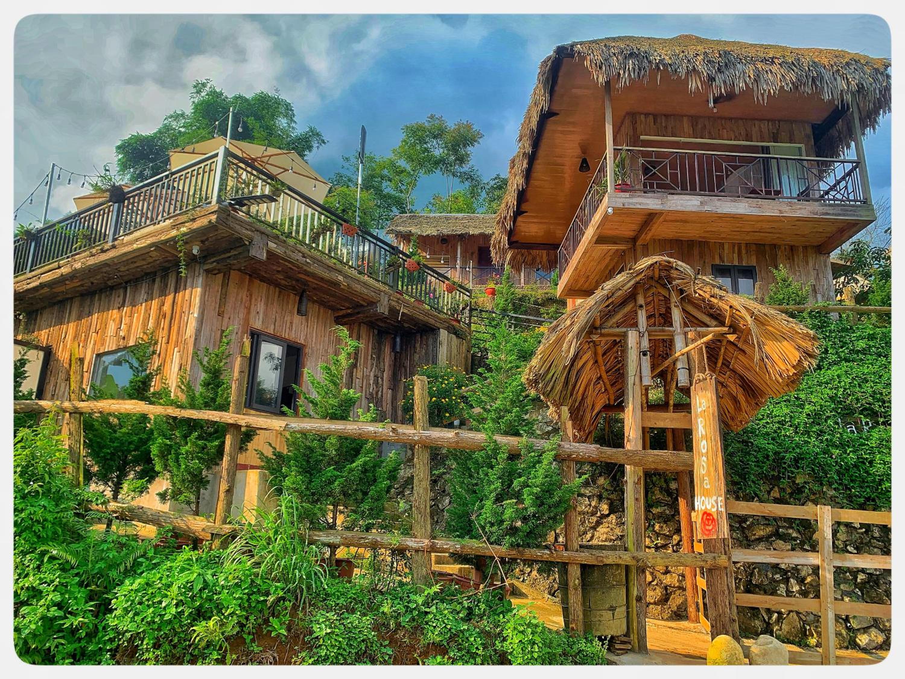 Larosa Homestay