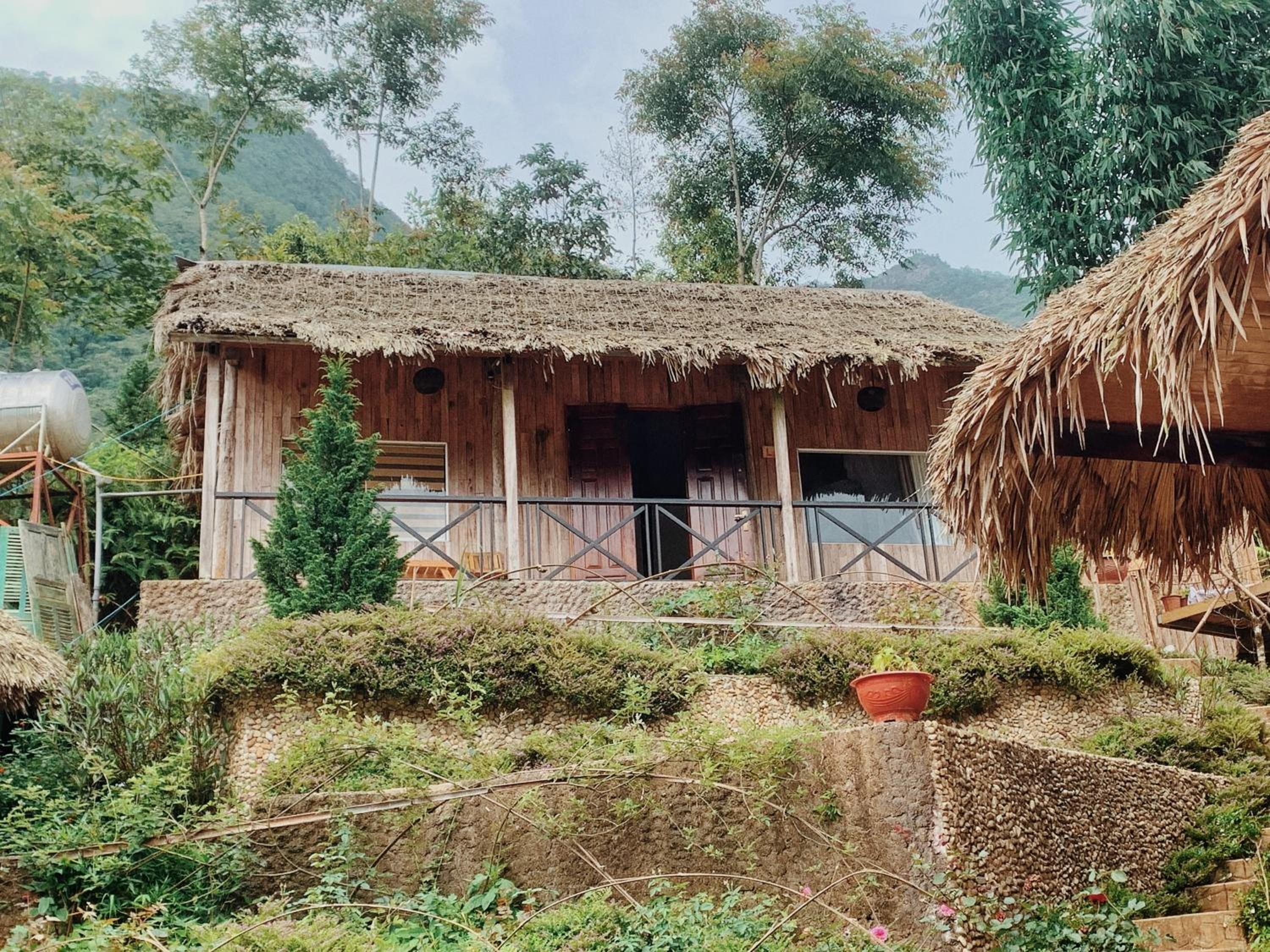 Larosa Homestay