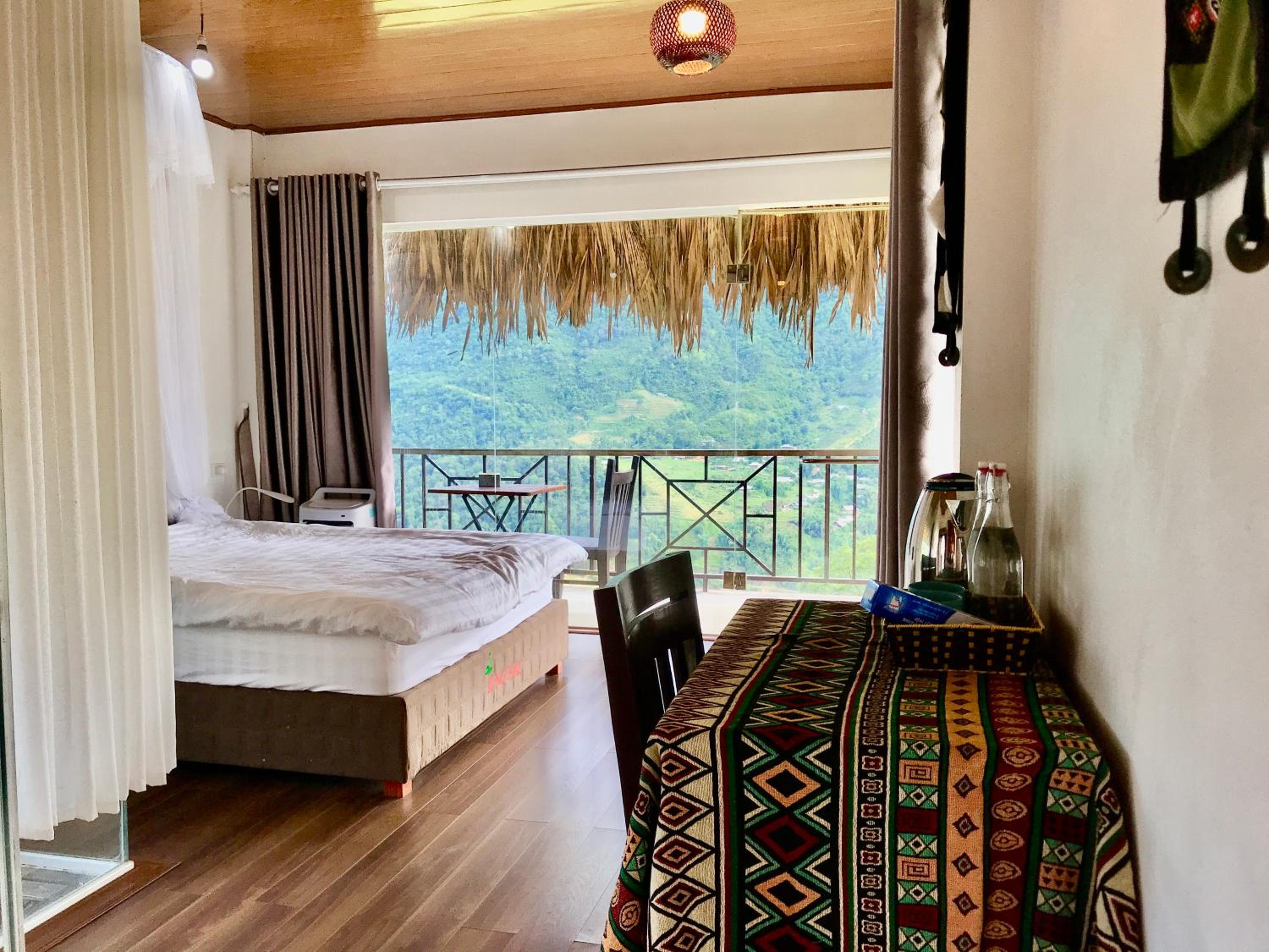 Larosa Homestay