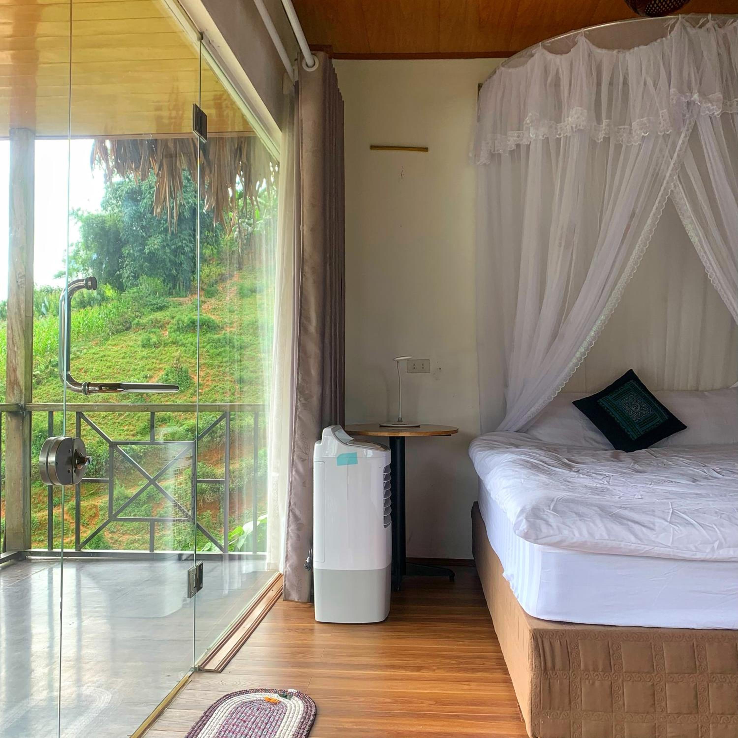 Larosa Homestay