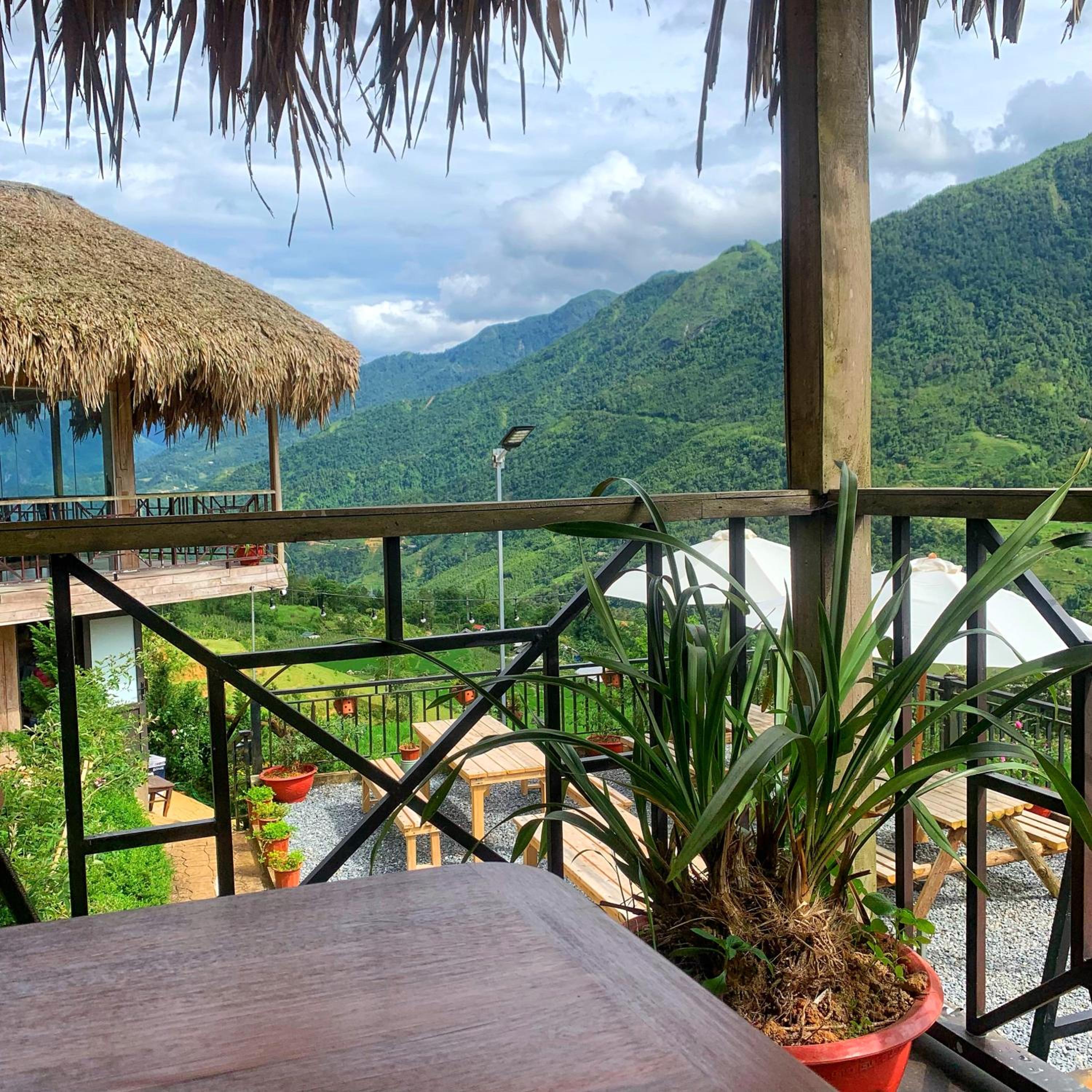 Larosa Homestay