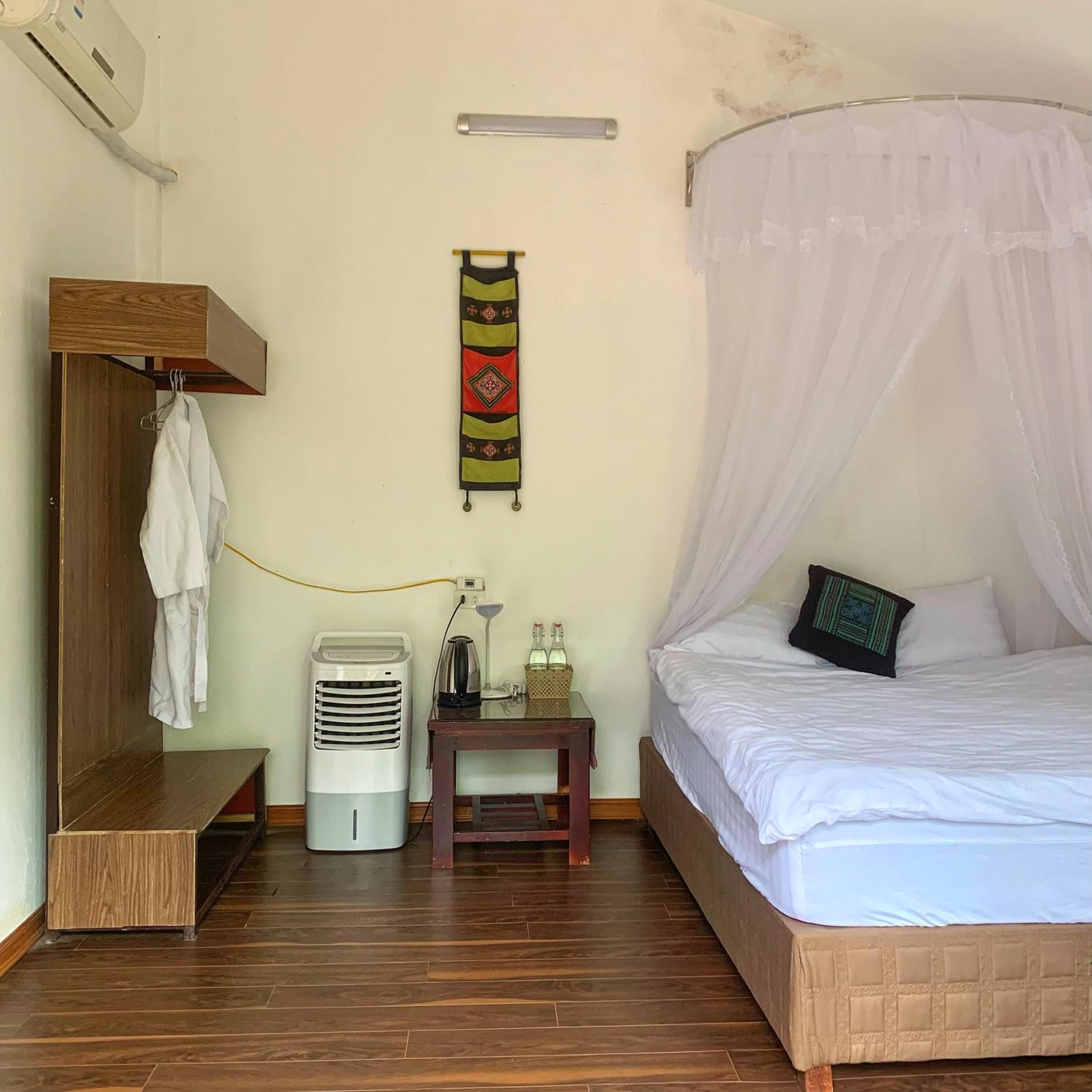 Larosa Homestay