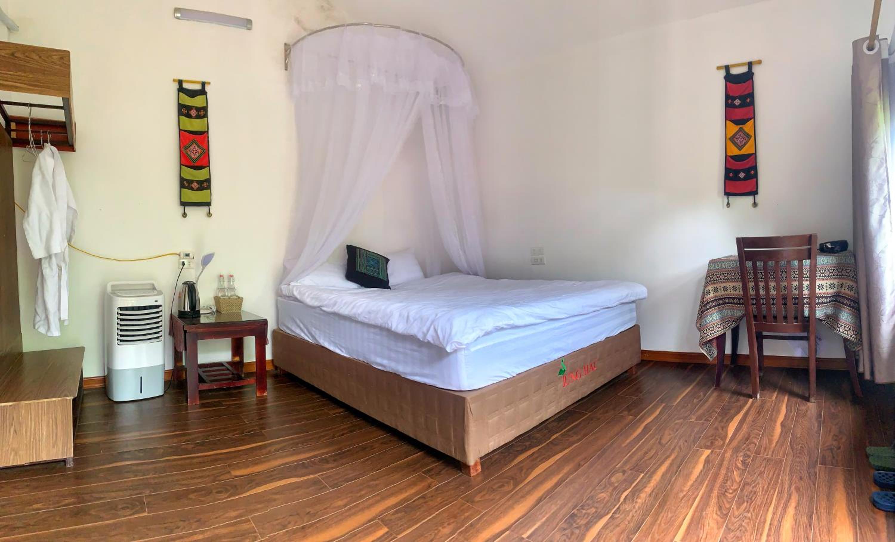 Larosa Homestay