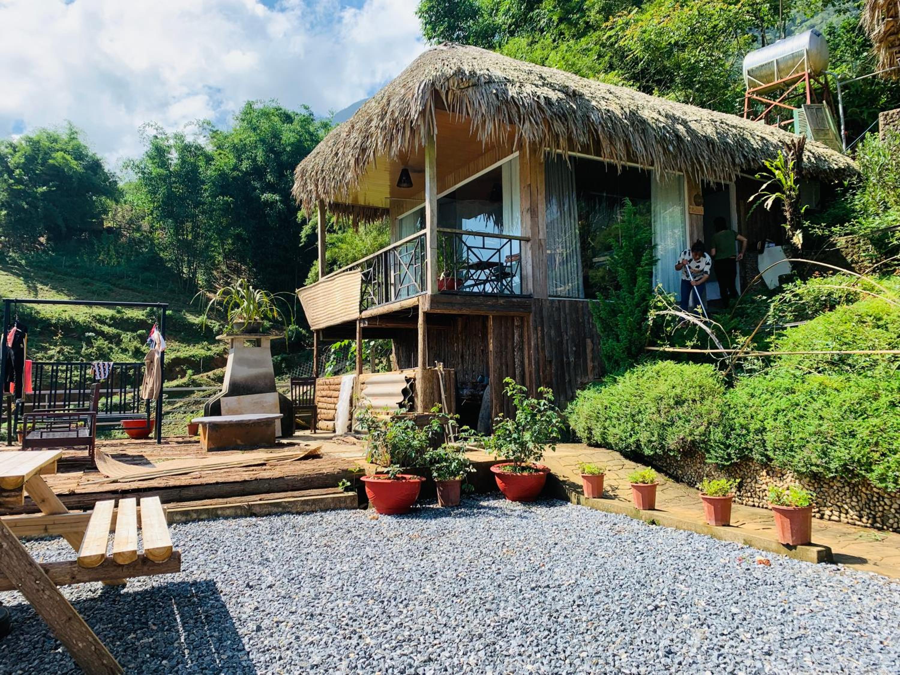 Larosa Homestay