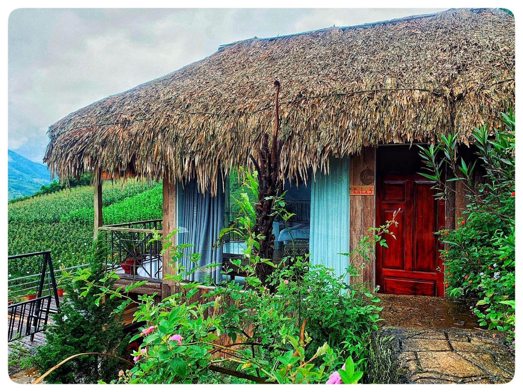 Larosa Homestay