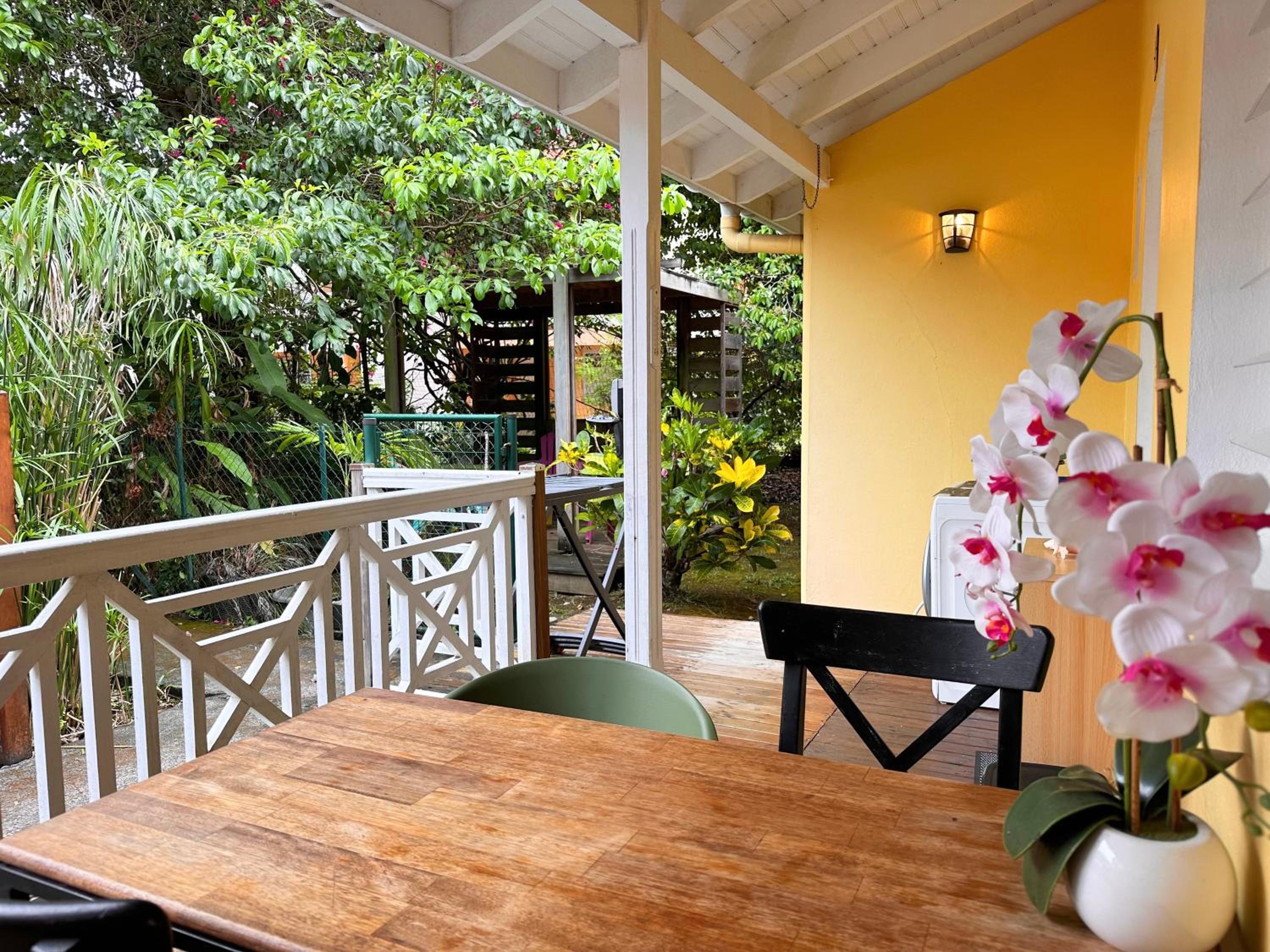 Joli studio Coeur de Canne piscine et plage en Martinique