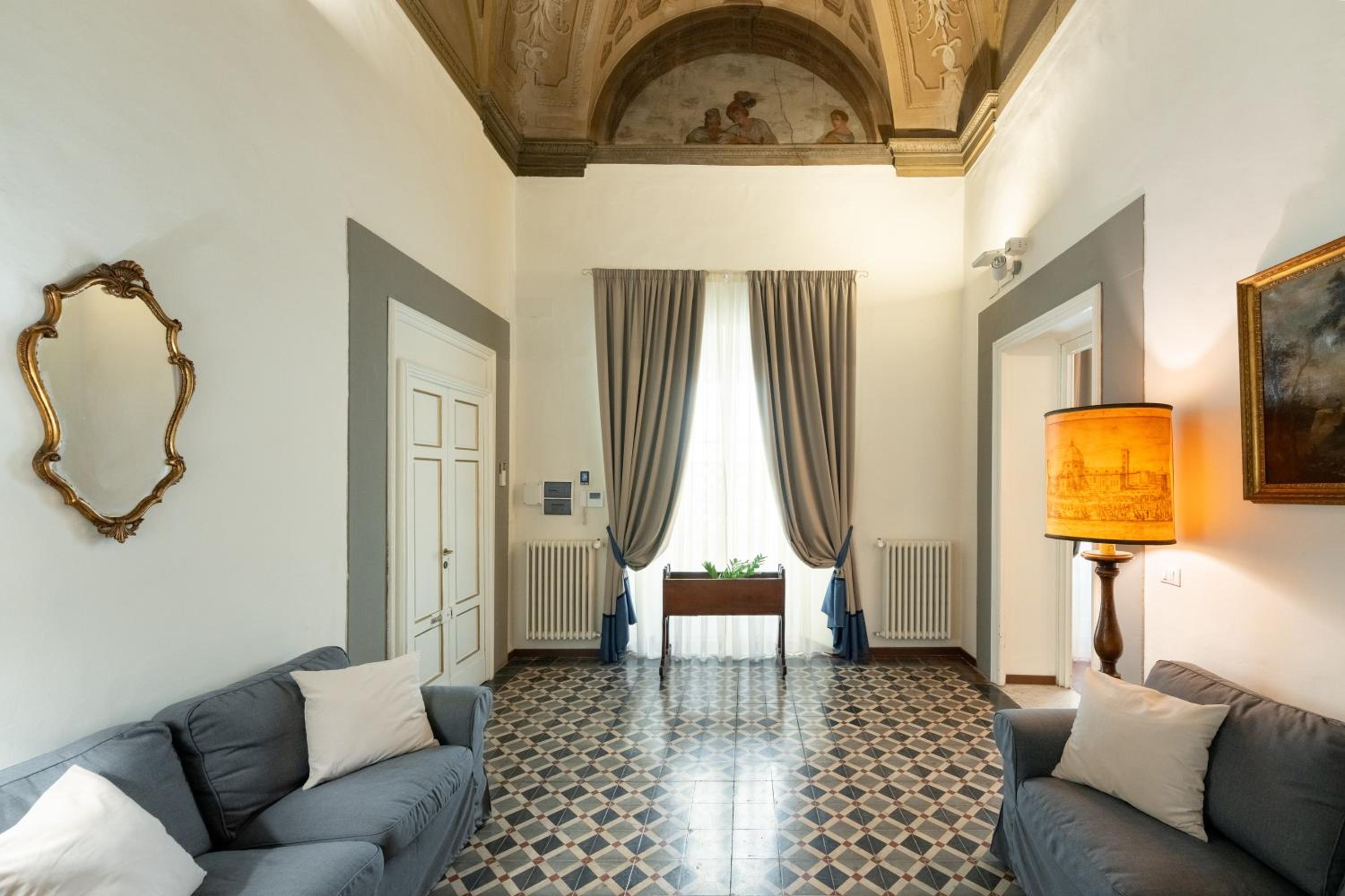 Palazzo D'Ambra Residenza d'Epoca