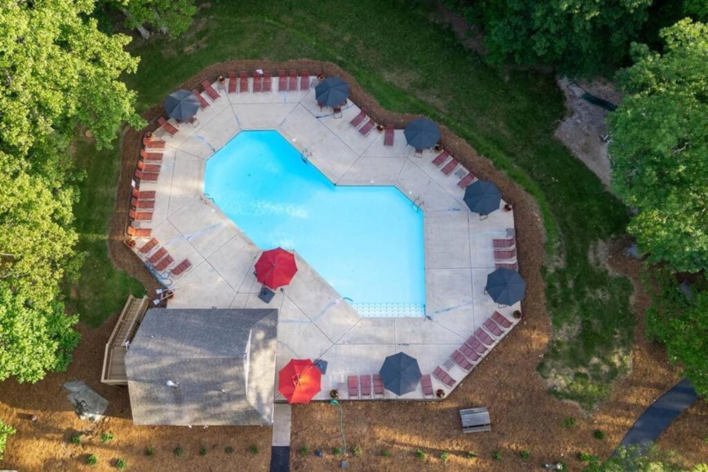 Bluebird Mountain Home view 3