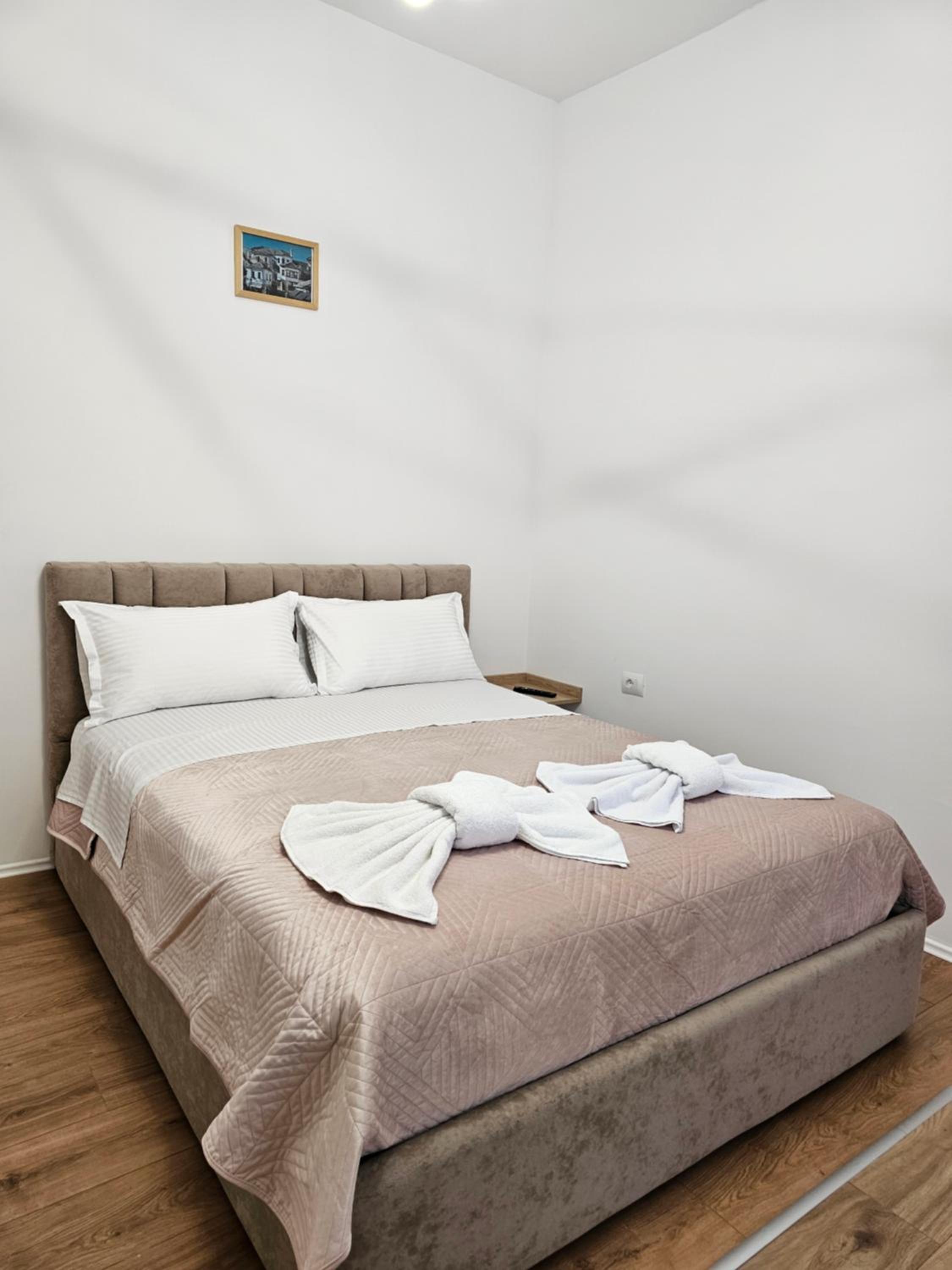 Apartment's City Center Aquilo
