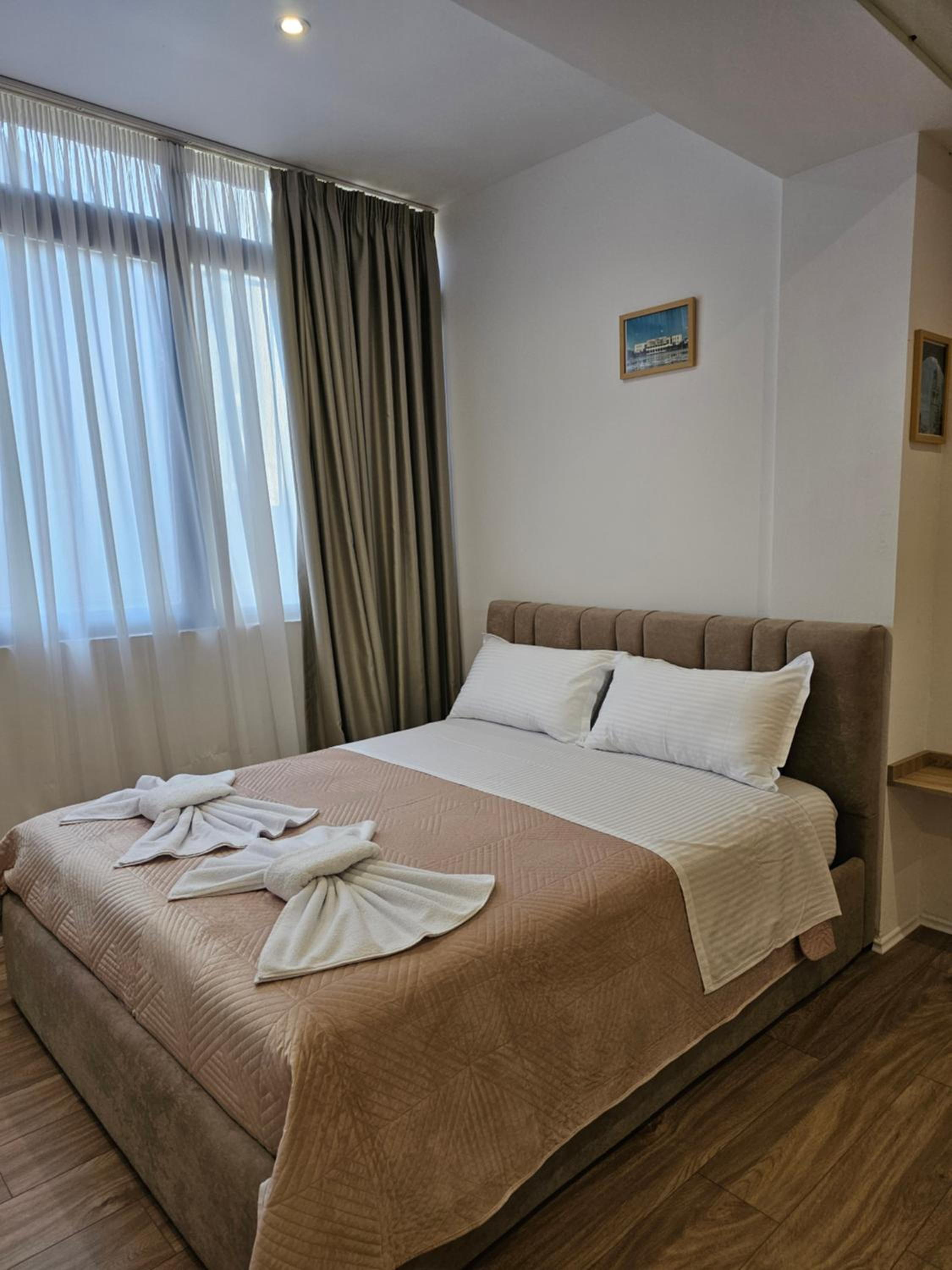 Apartment's City Center Aquilo